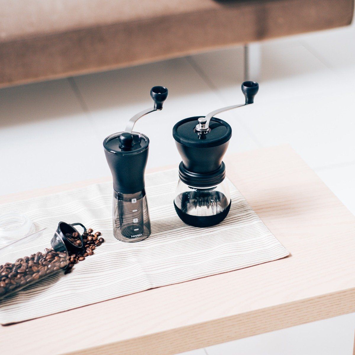 Hario Mini Coffee Mill Plus - Transparent Black