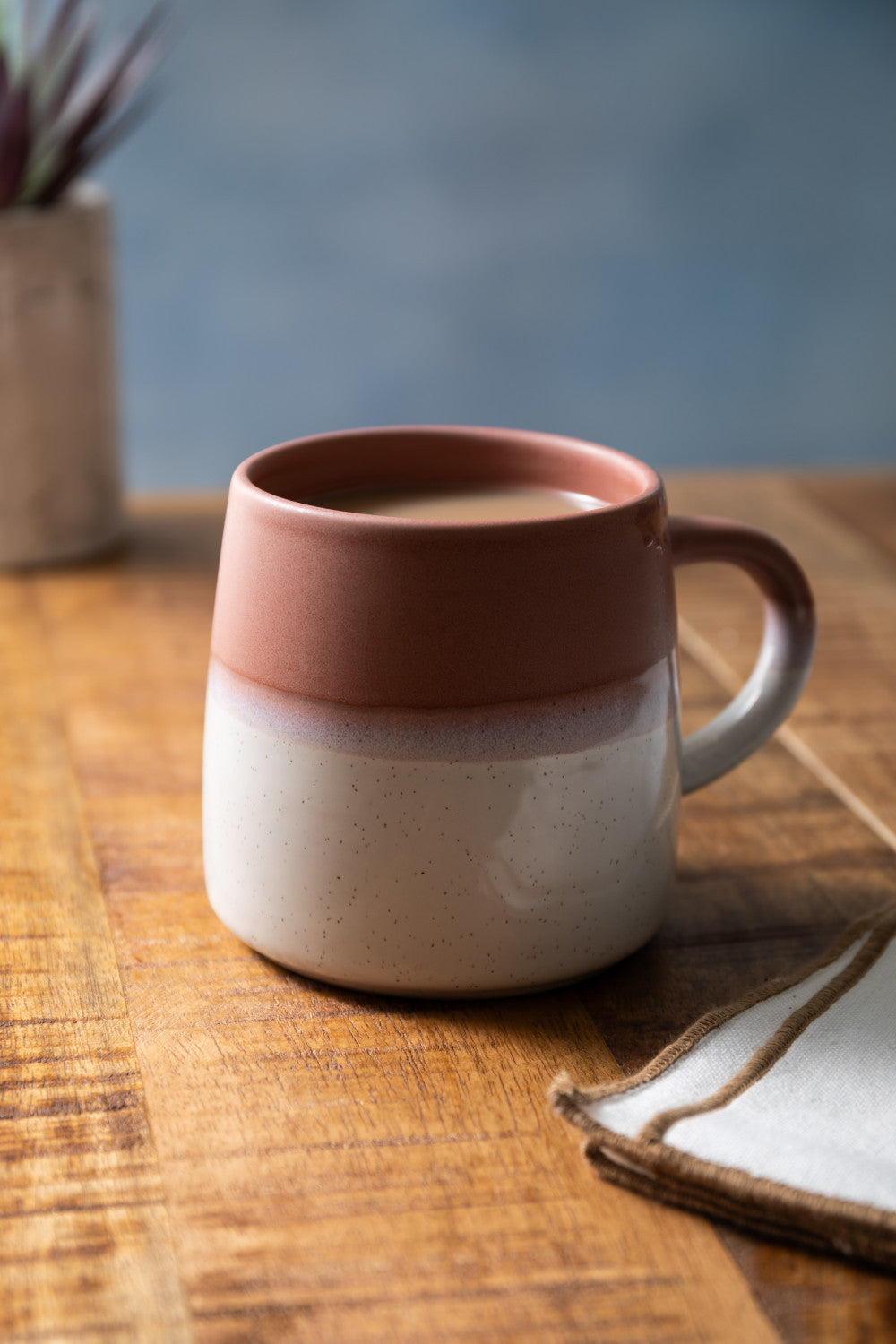 Mikasa Stoneware Mug 390ml (Pink Glaze)