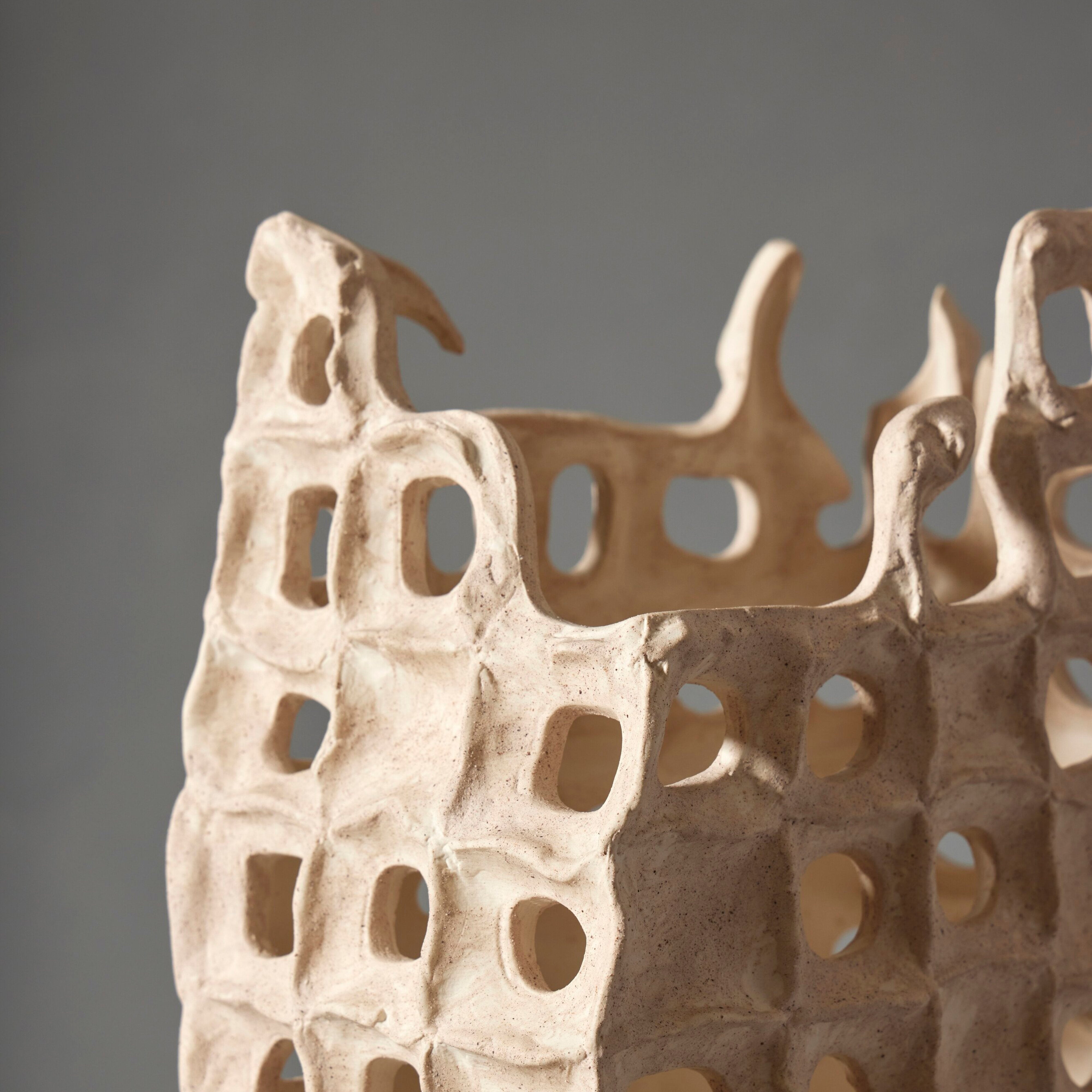 Grand Designs Granada Sculpture Off White