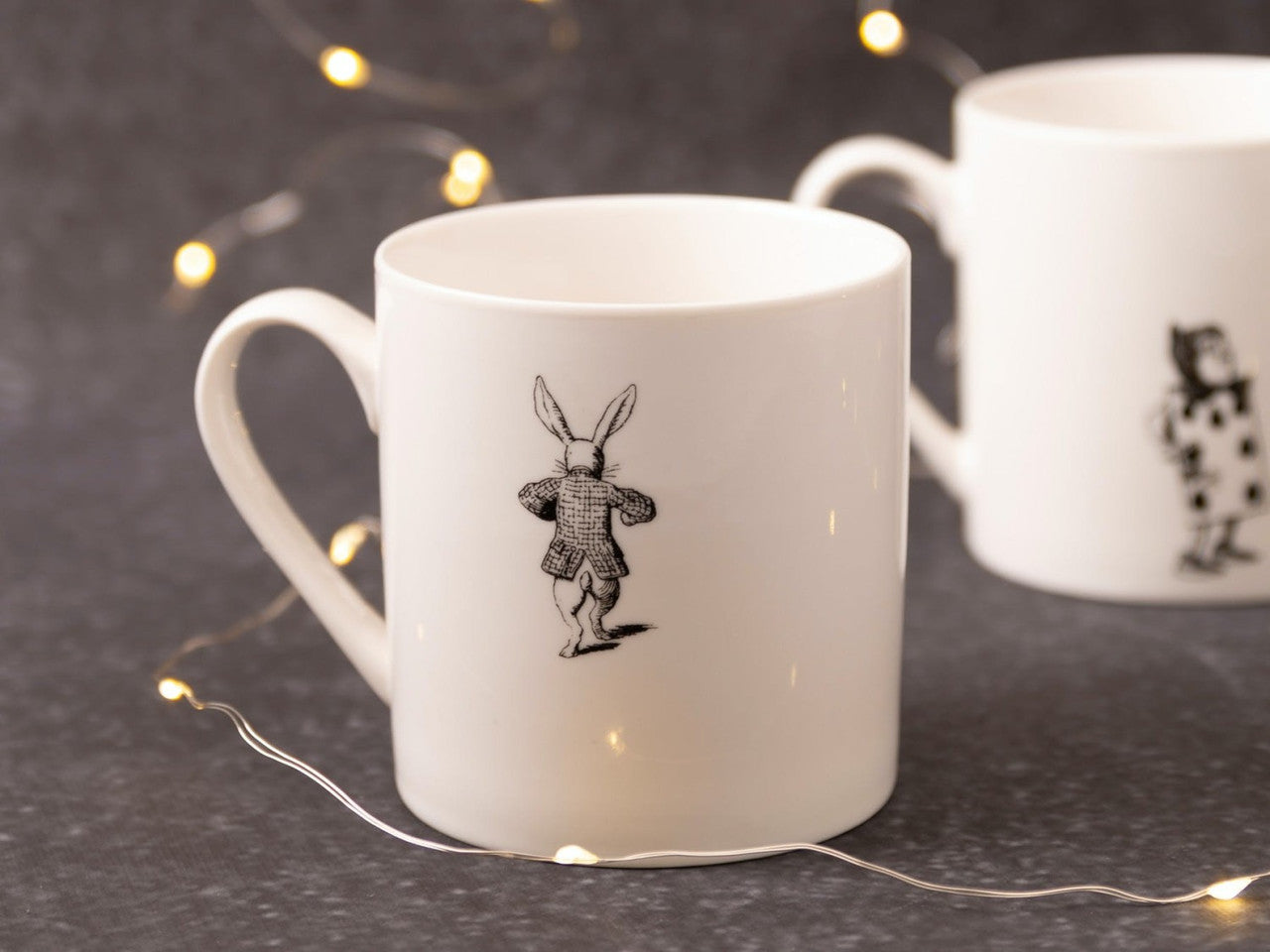 V&A Alice in Wonderland Can Mug 350ml (White Rabbit)