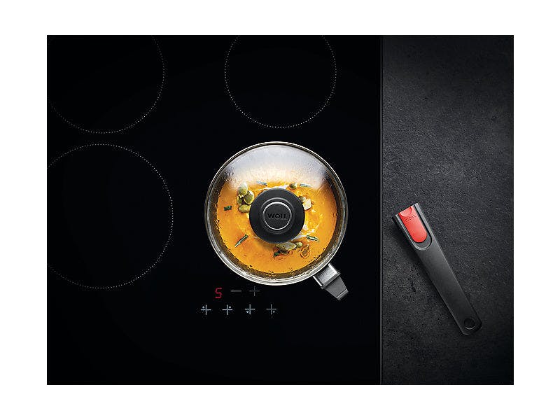 Woll Diamond Lite Saucepan With Lid 18cm / 2L