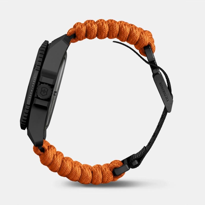 Victorinox Dive Pro Quartz Orange