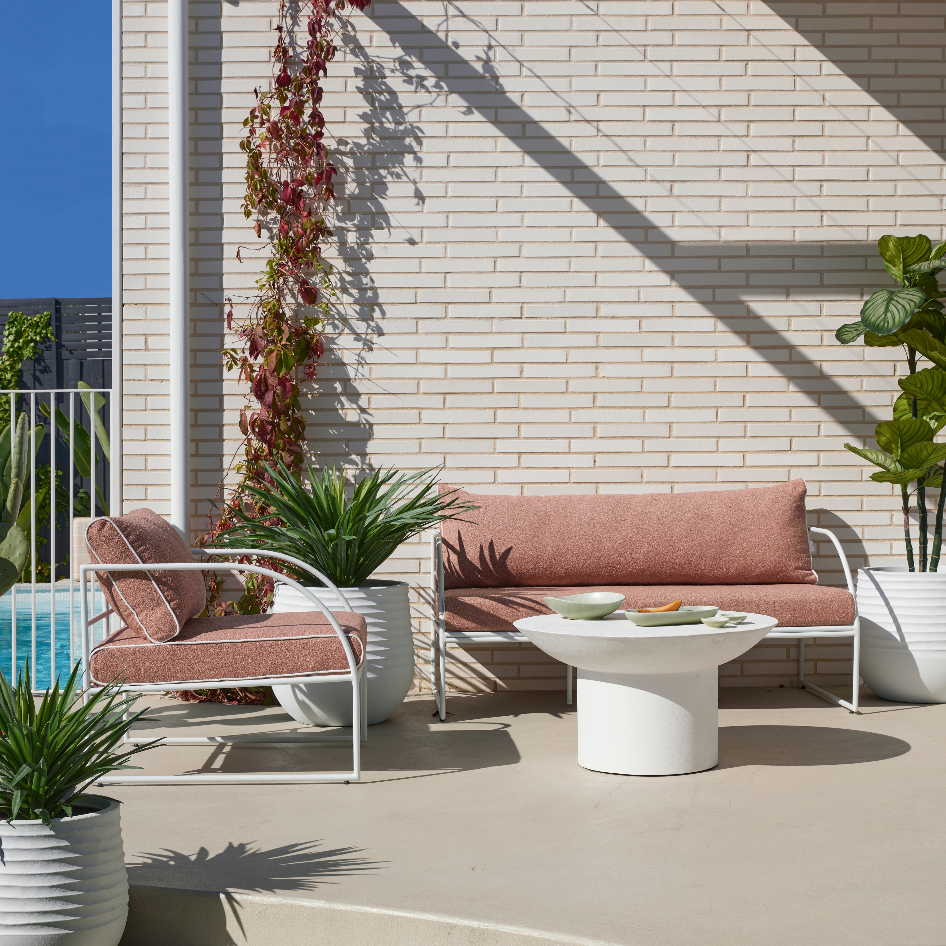 Amalfi Reeve Outdoor 2 Seater Sofa Pink & White