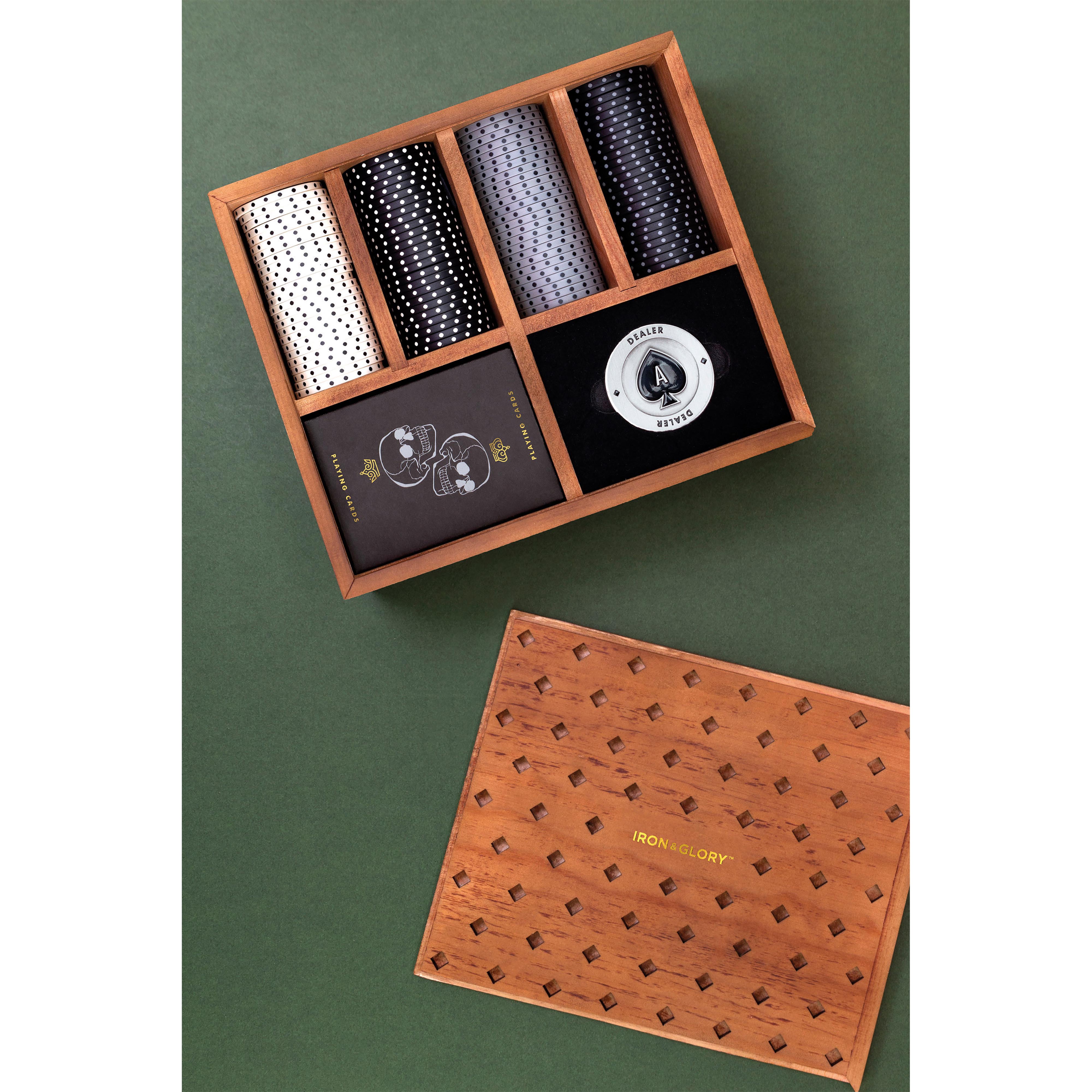 Luckies Iron & Glory Dead Man's Hand Poker Set