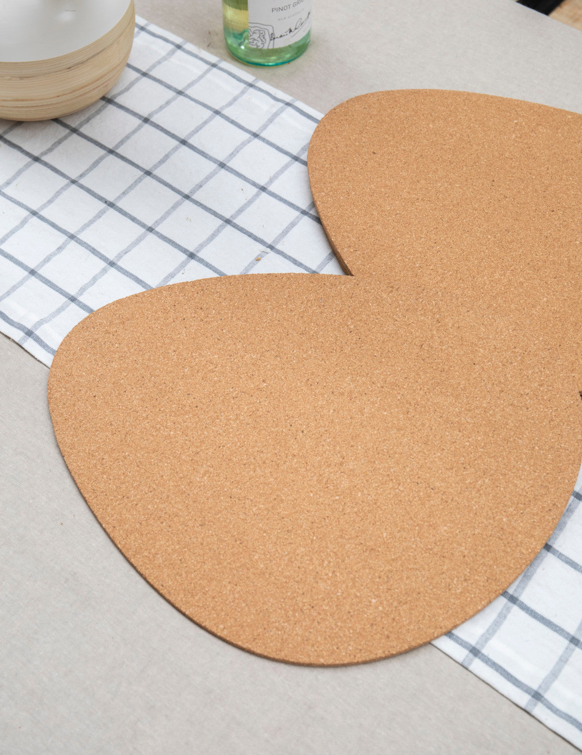 Mikasa Cork Pebble Placemat Set 4 Piece 38 x 30cm (Natural)