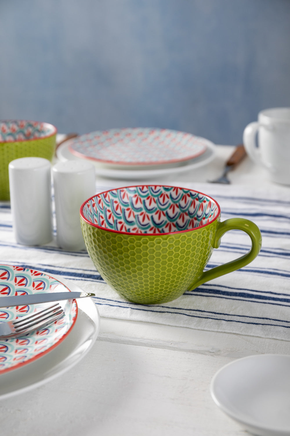 Mikasa Stoneware Mug 330ml (Green & Blue Geometric)