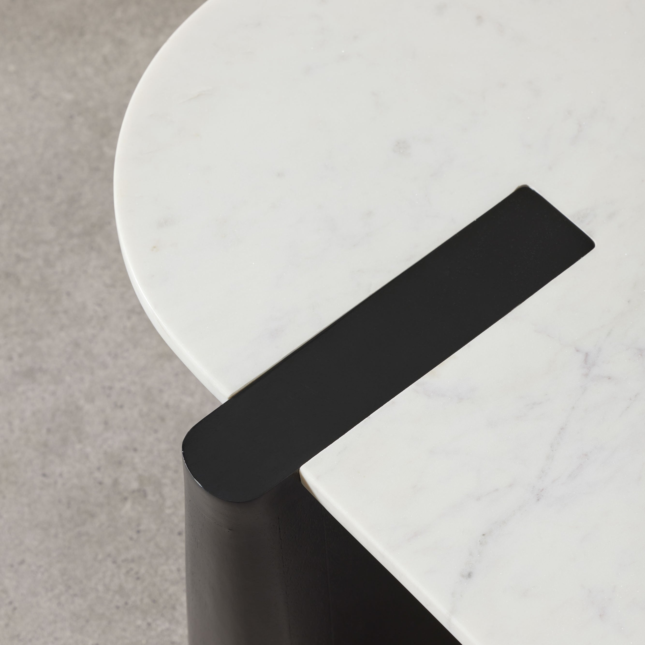 Grand Designs Dray Coffee Table Black & White