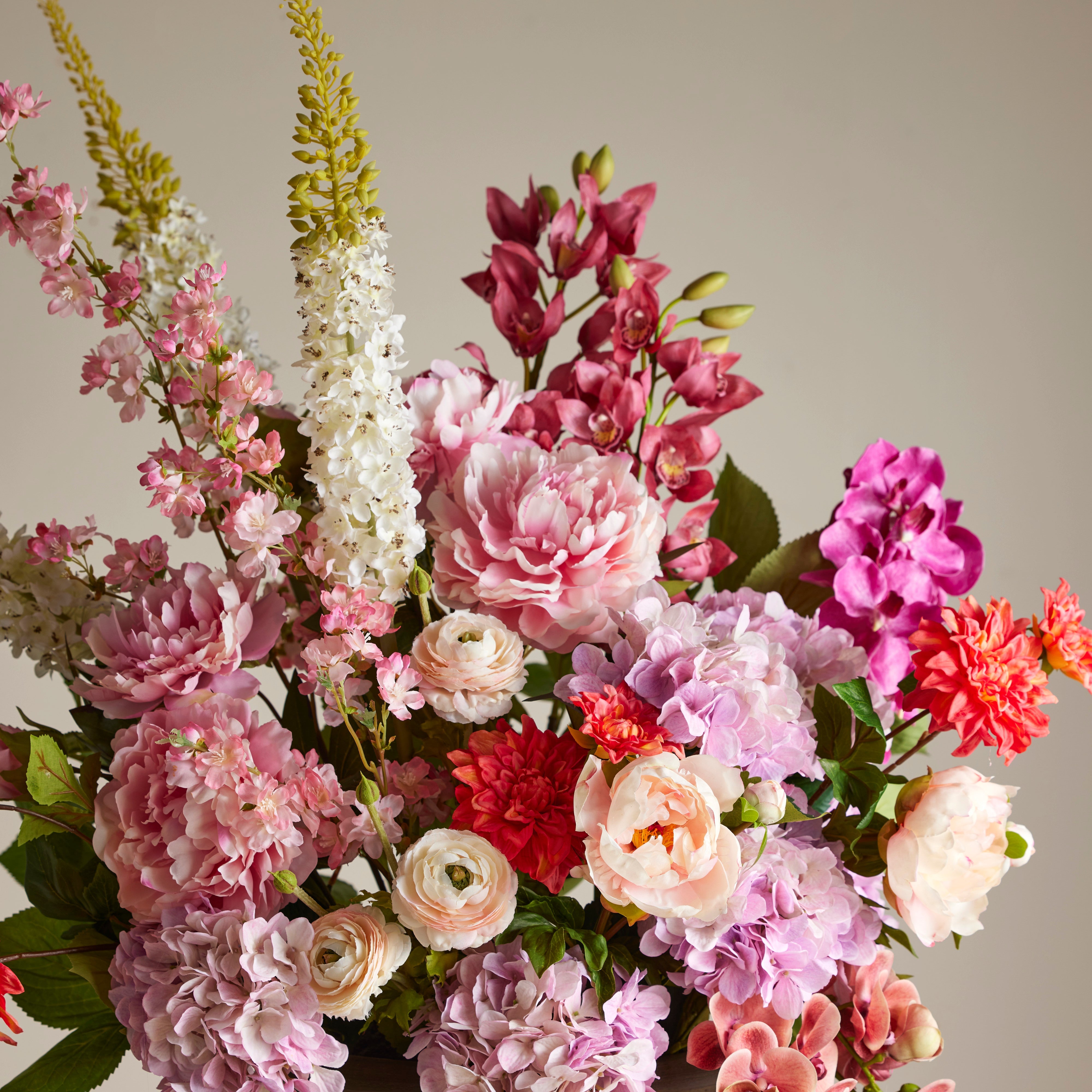 Rogue Peony Foxtail Garden Mix - Vintage Urn Pink