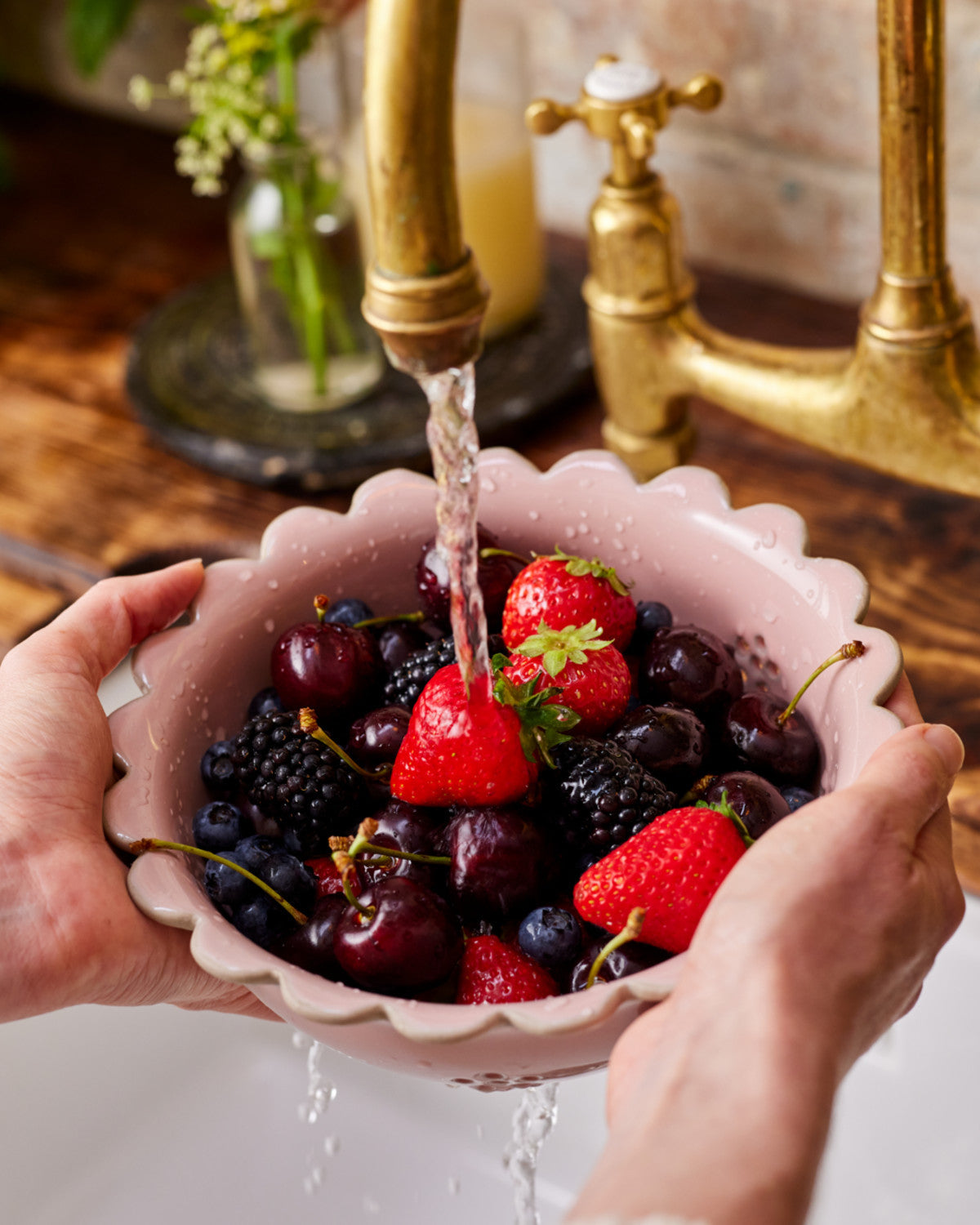 Jamie Oliver Big Love 20cm Beautiful Berry Bowl Pink