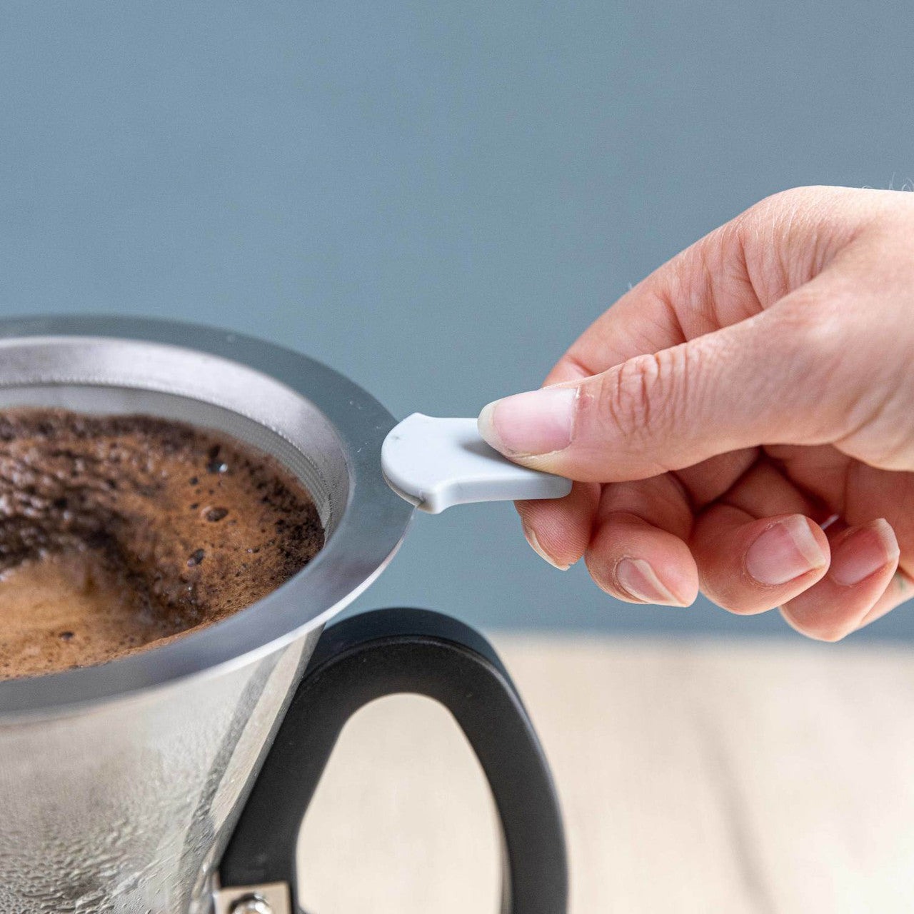 La Cafetière Stainless Steel Pour Over Coffee Dripper