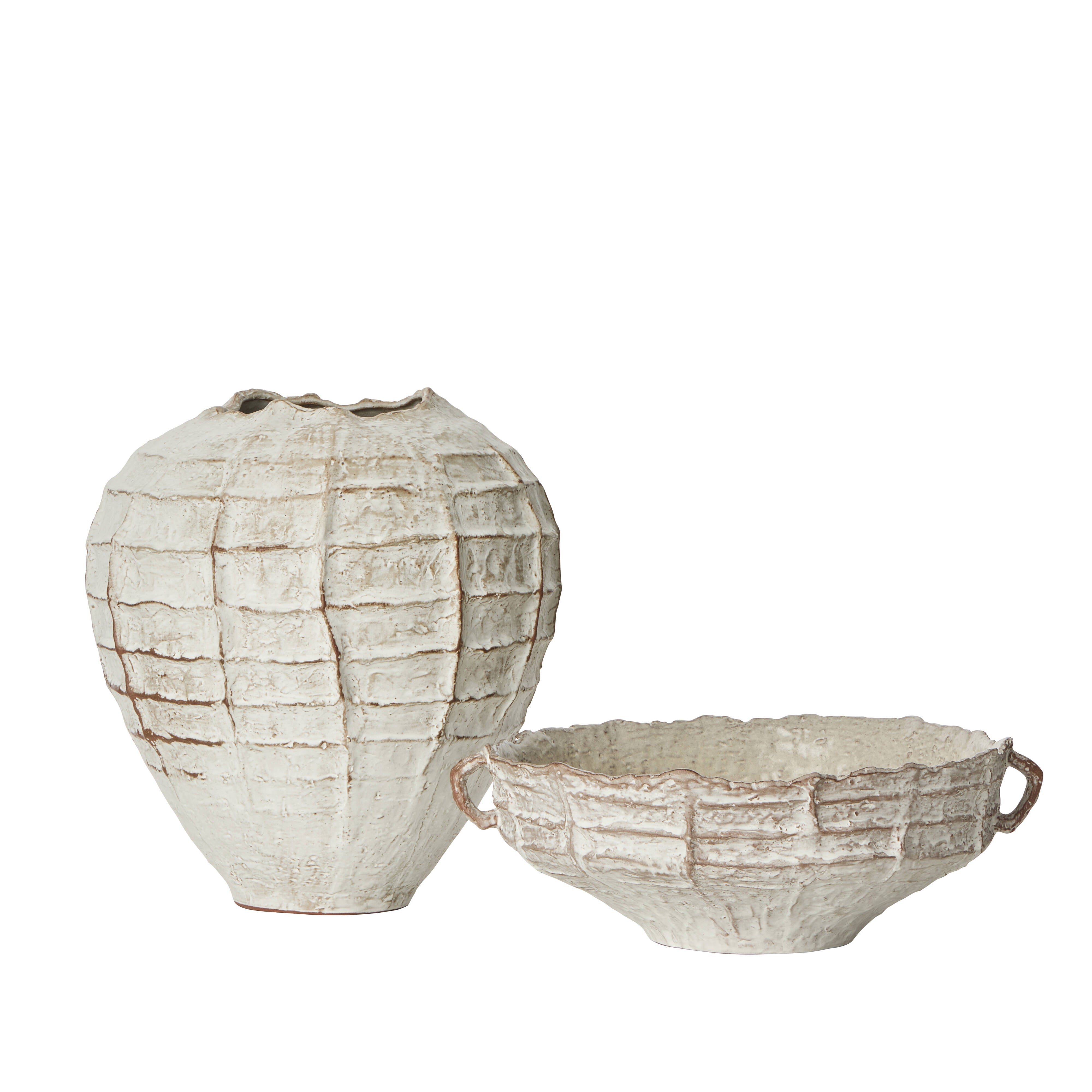 Grand Designs Marlo Vase Off White