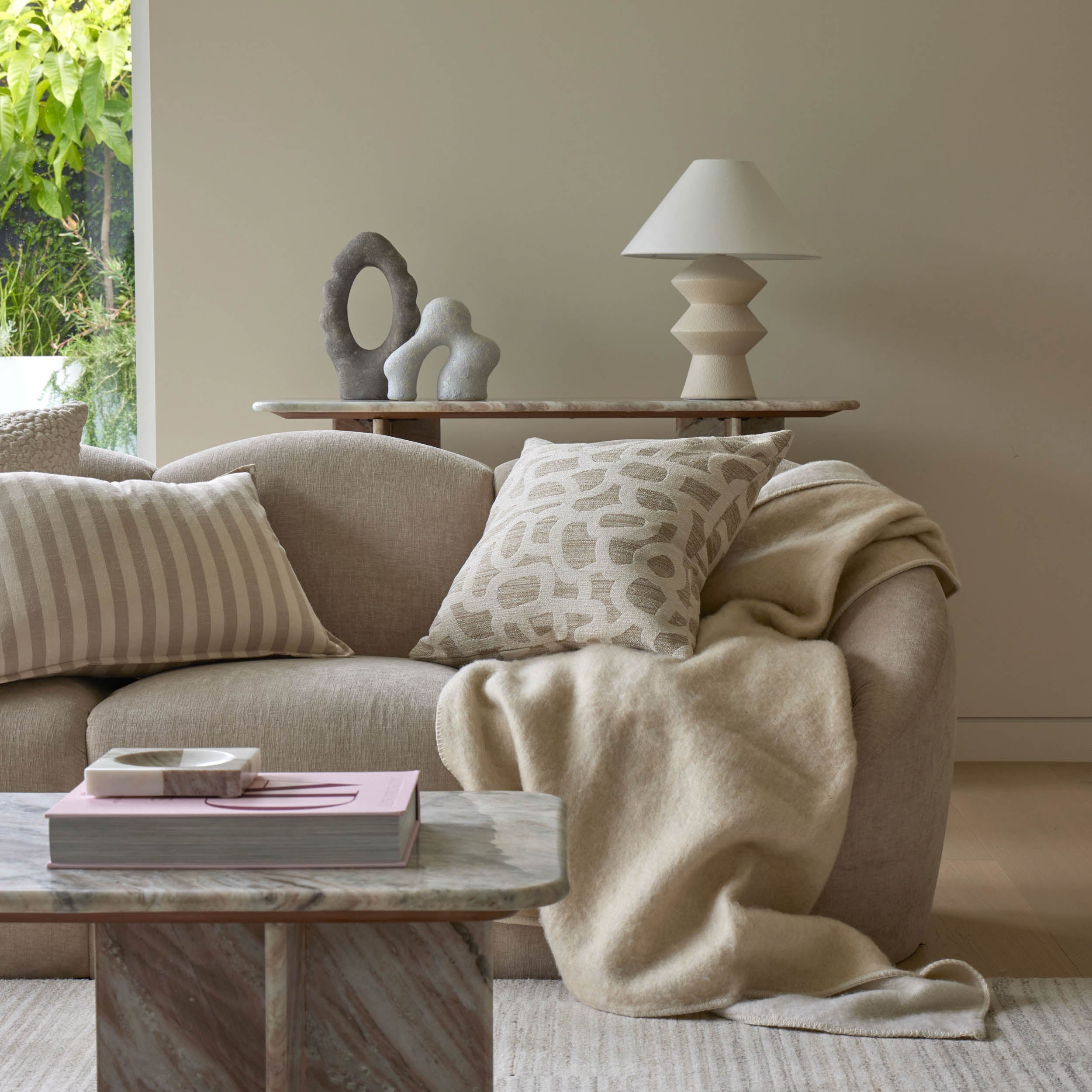Amalfi Anja Sculpture Grey Reactive