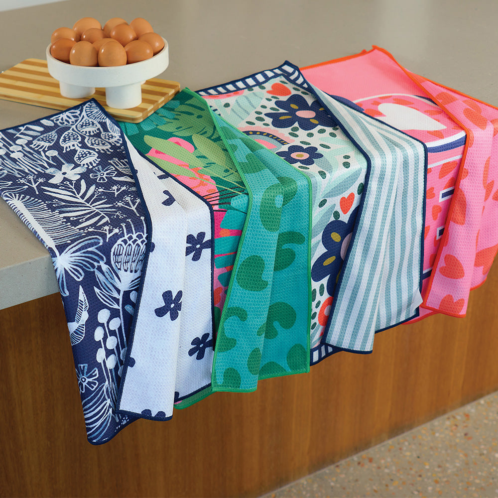 Annabel Trends Microfibre Tea Towel Waffle Garden Love