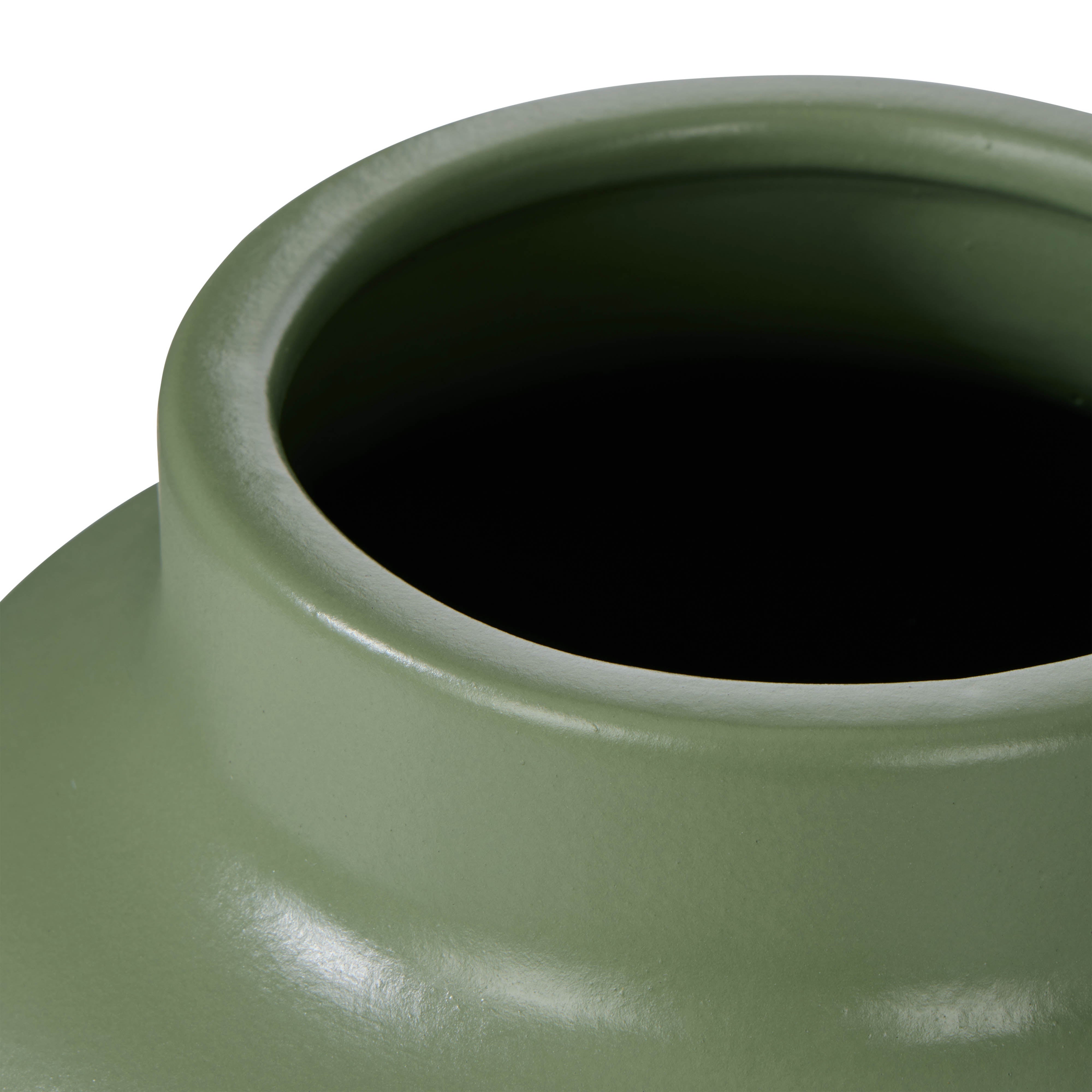 Rogue Oakley Vase Green 20 x 19.5cm