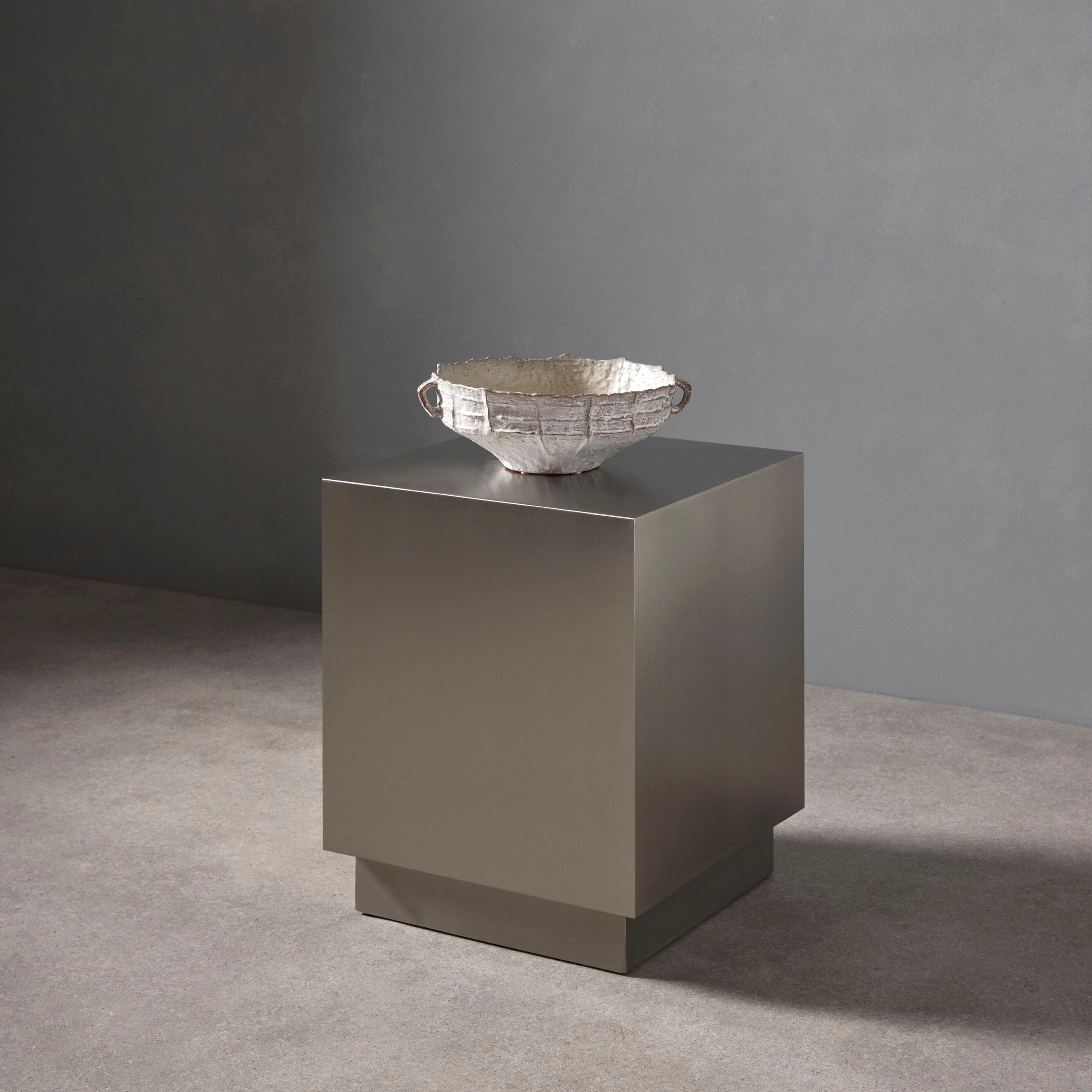 Grand Designs Marlo Statement Bowl Off White