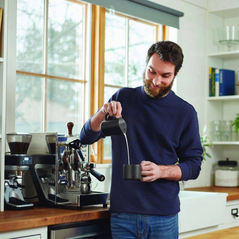 MiiR Milk Pitcher 350ml (12oz) - Black