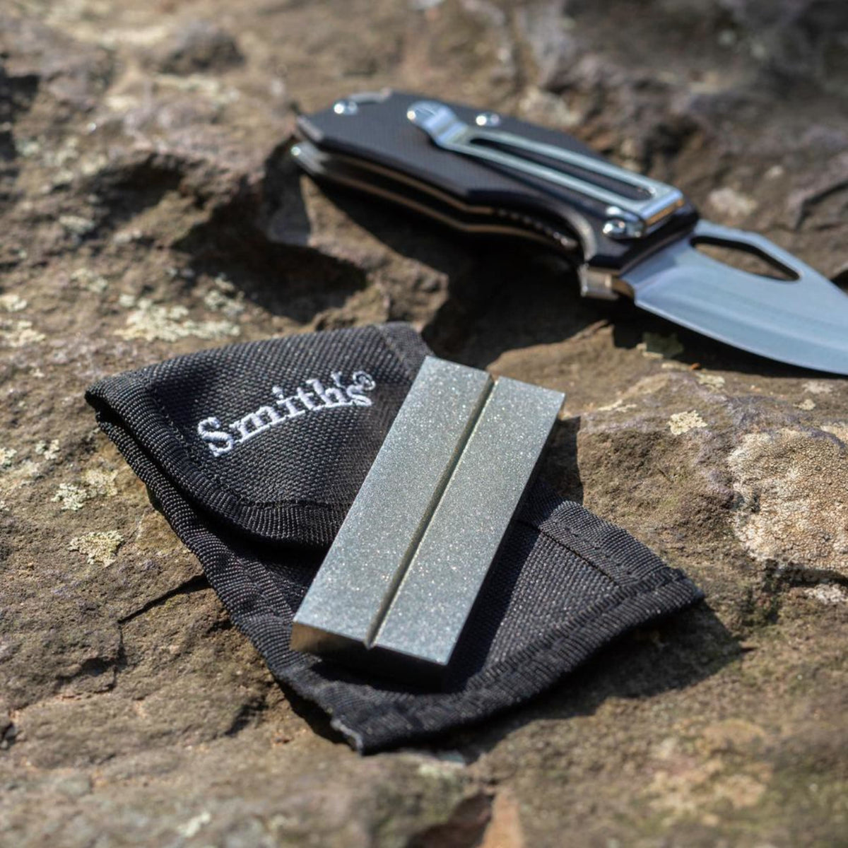 Smith's Double-Sided Diamond Stone 7.5cm (3in) with Pouch