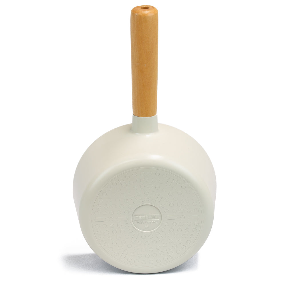 Neoflam Fika 18cm Saucepan Induction with Glass lid and silicon rim