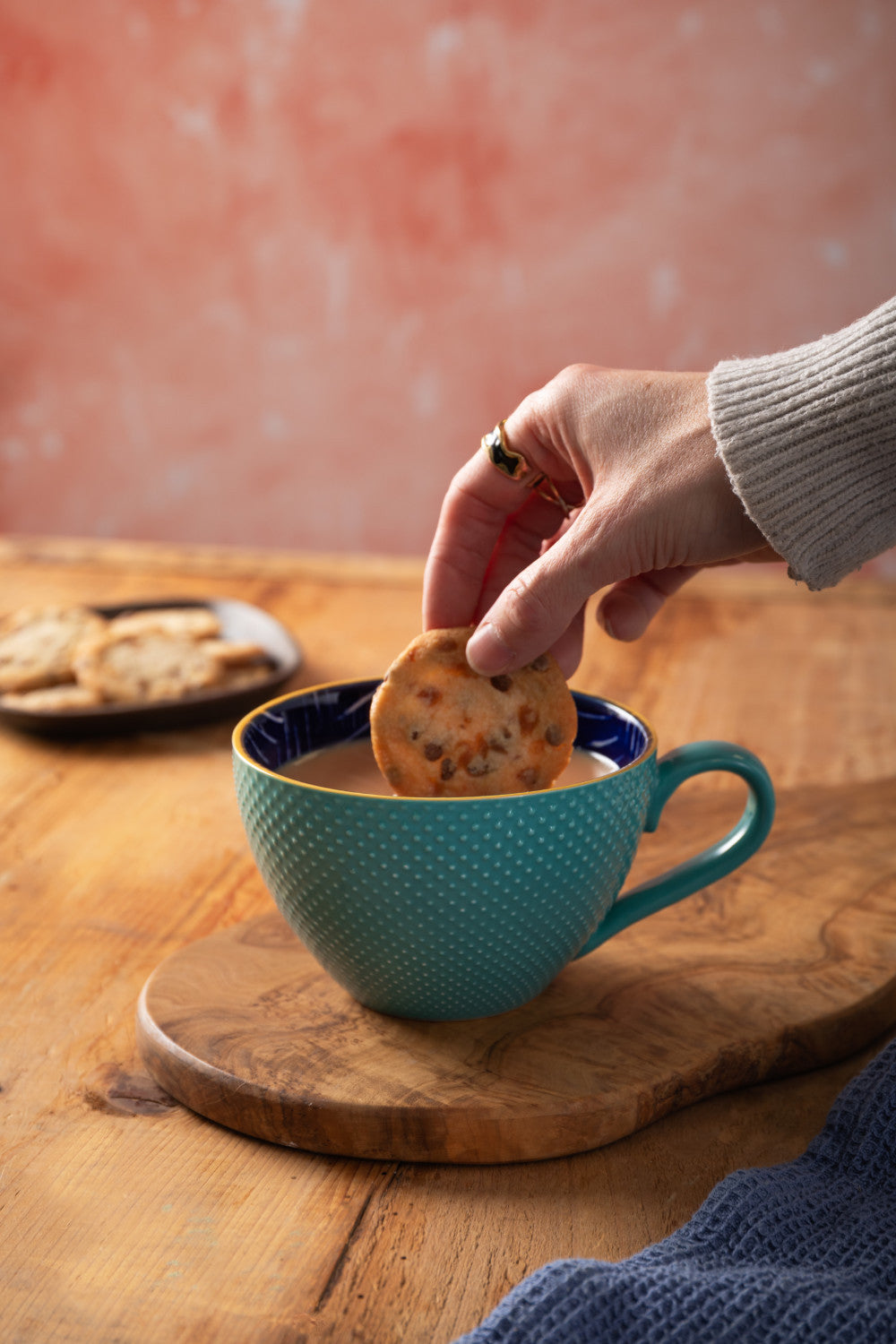Mikasa Stoneware Mug 330ml (Indigo Chevron)