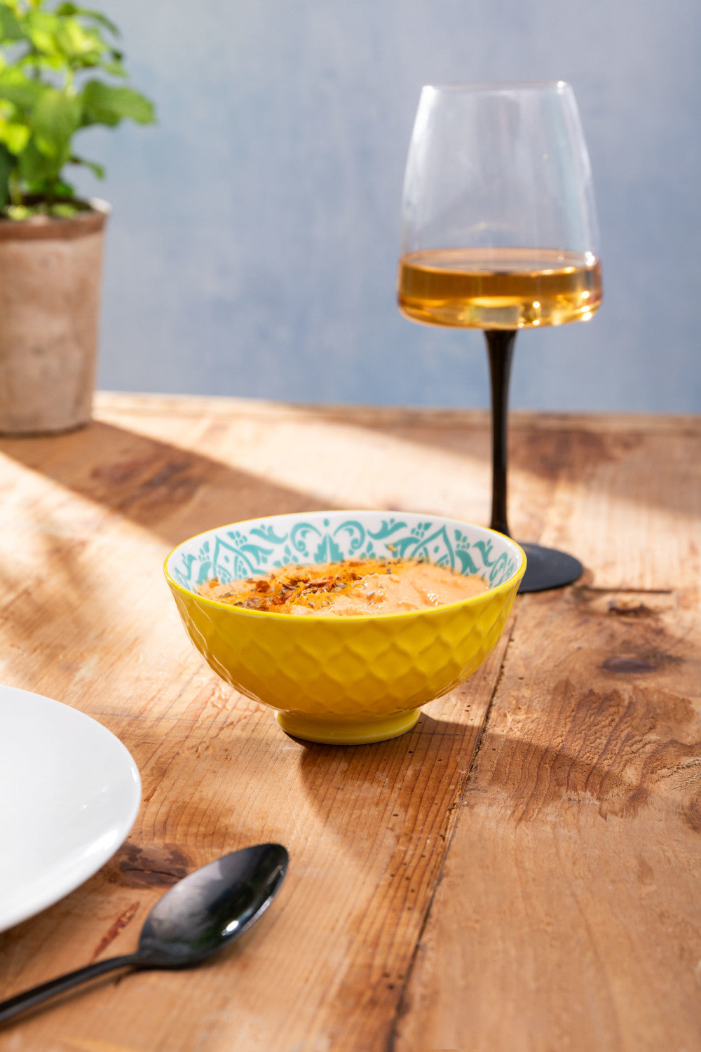 Mikasa Stoneware Nibble Bowl 12cm (Yellow & Blue Geometric)