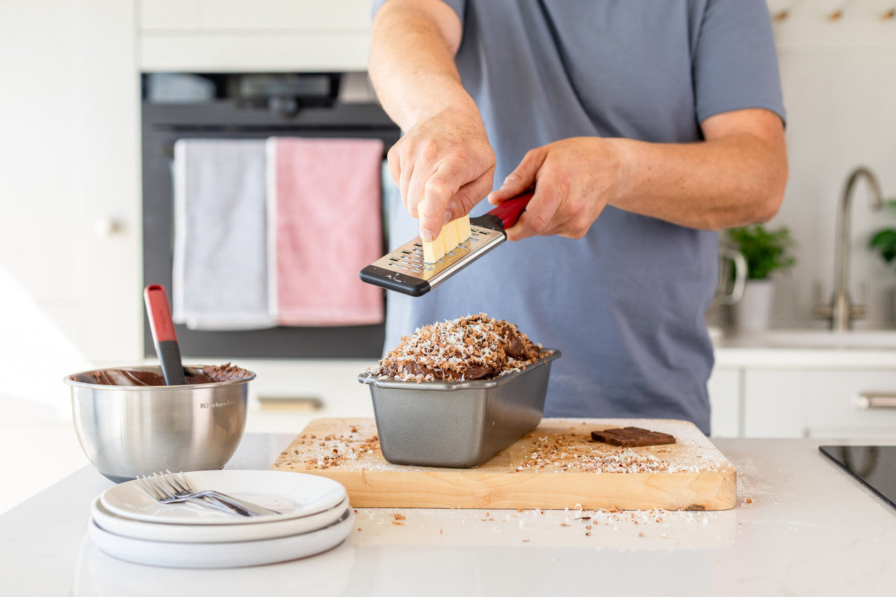 KitchenAid Medium Grater (Empire Red)