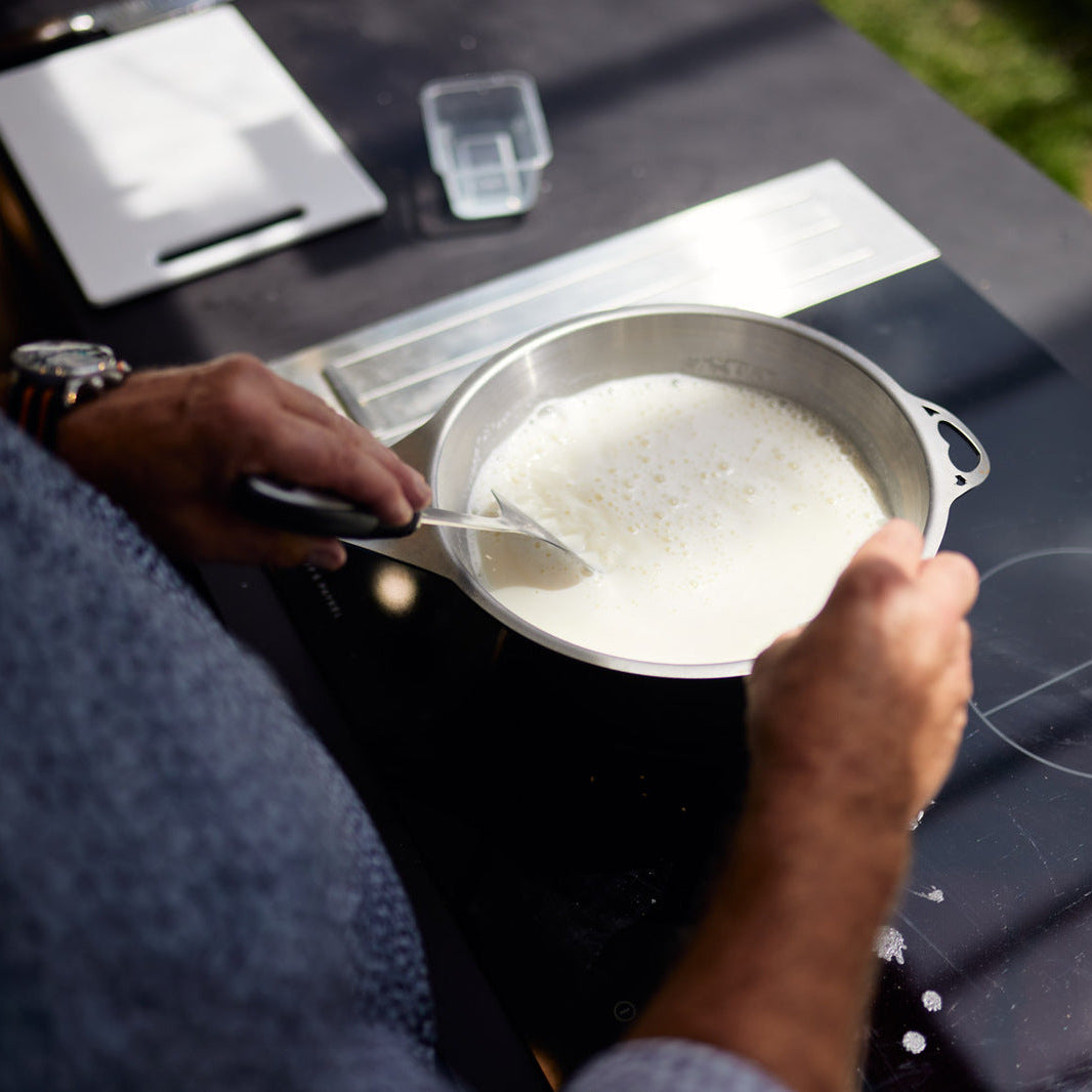 SolidTeknics nöni™ 2.5L Saucepan + 23cm Skillet Lid Set