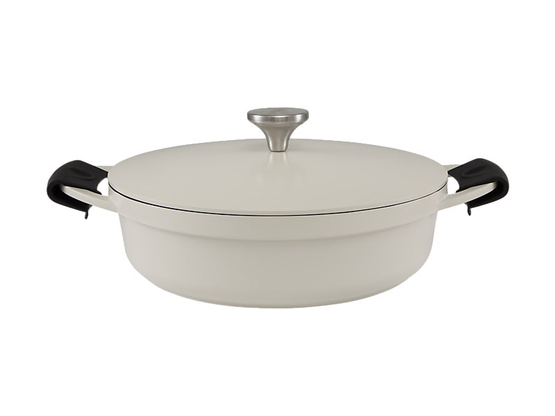 Maxwell & Williams Cast Lite Non-Stick Shallow Casserole 4L Cherry 28cm