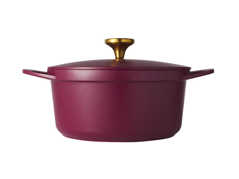 Maxwell & Williams Cast Lite Non-Stick Casserole 4.2L Ecru 24cm