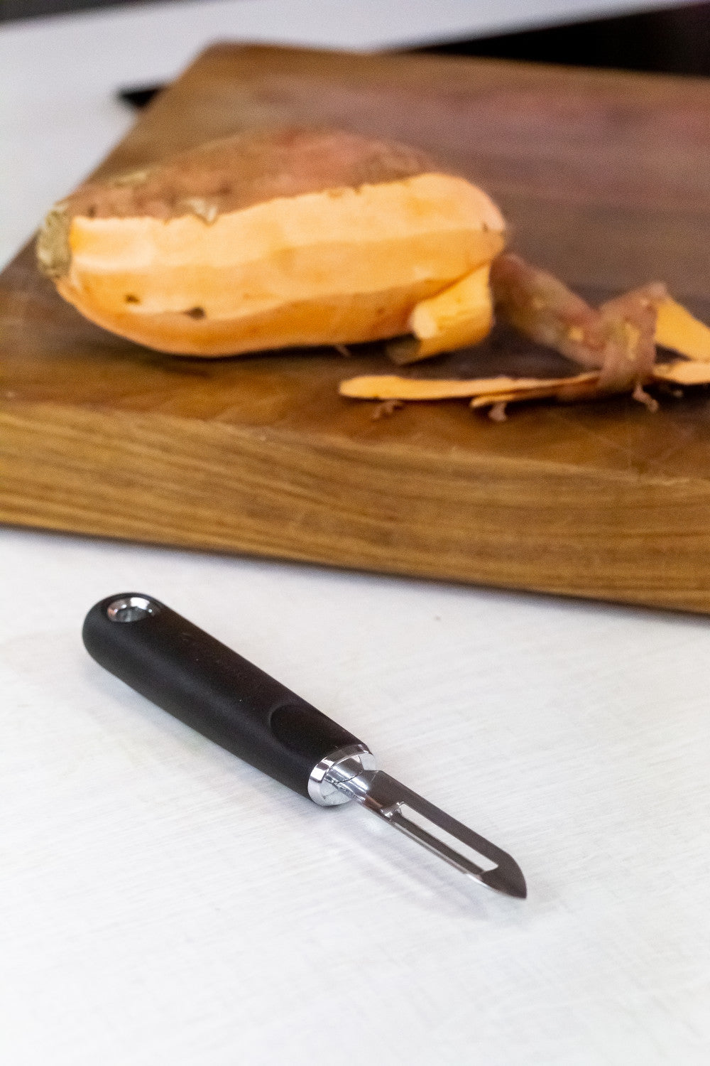 MasterClass Soft Grip Stainless Steel Peeler