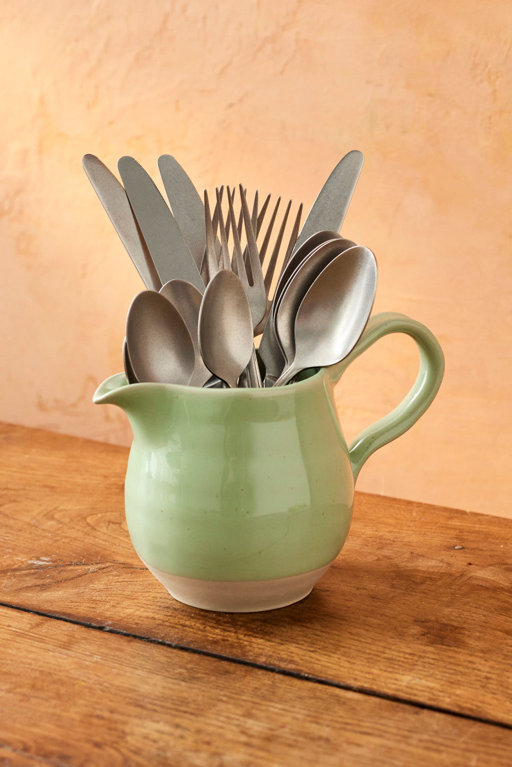 Jamie Oliver Big Love 16 Piece Antique Finish Cutlery Set