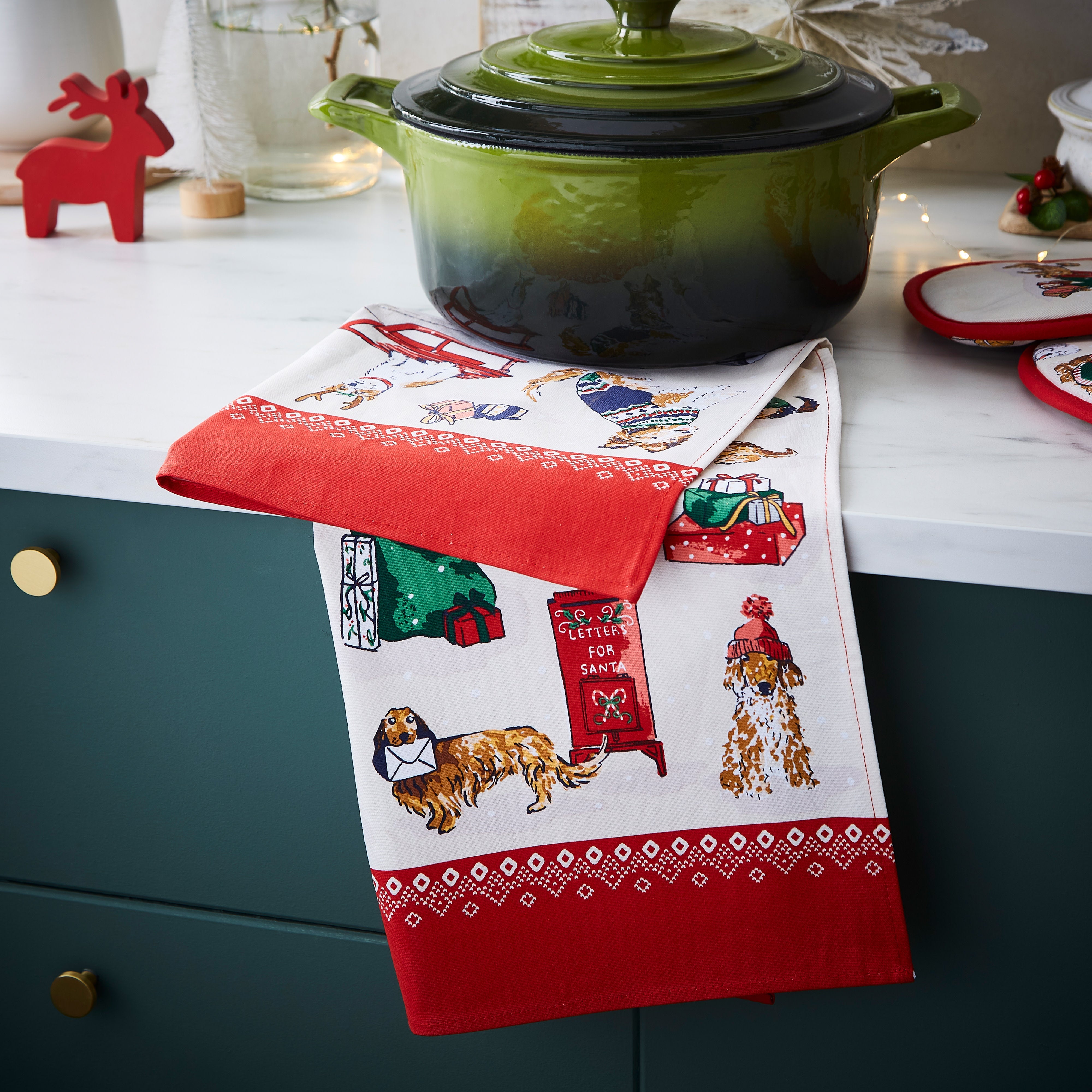 Ulster Weavers Merry Mutts Cotton Tea Towel Multi-Coloured