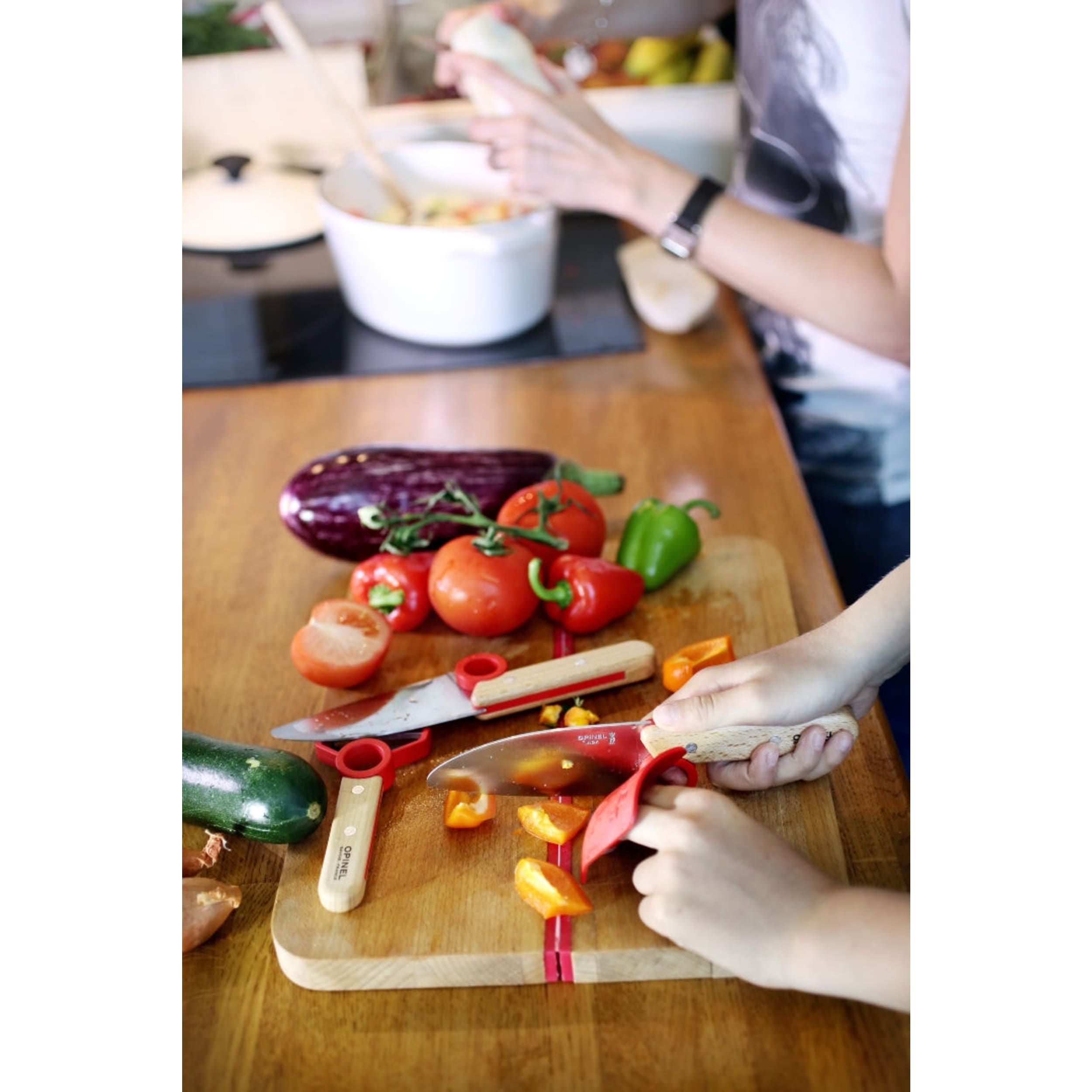 Opinel Le Petit Chef Knife & Finger Guard 2 Piece Set Red