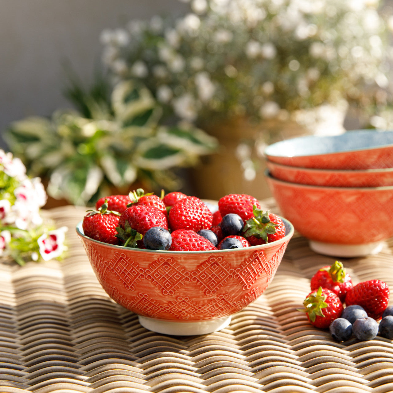 Mikasa Glazed Stoneware Bowl 15.5cm (Grey Floral)