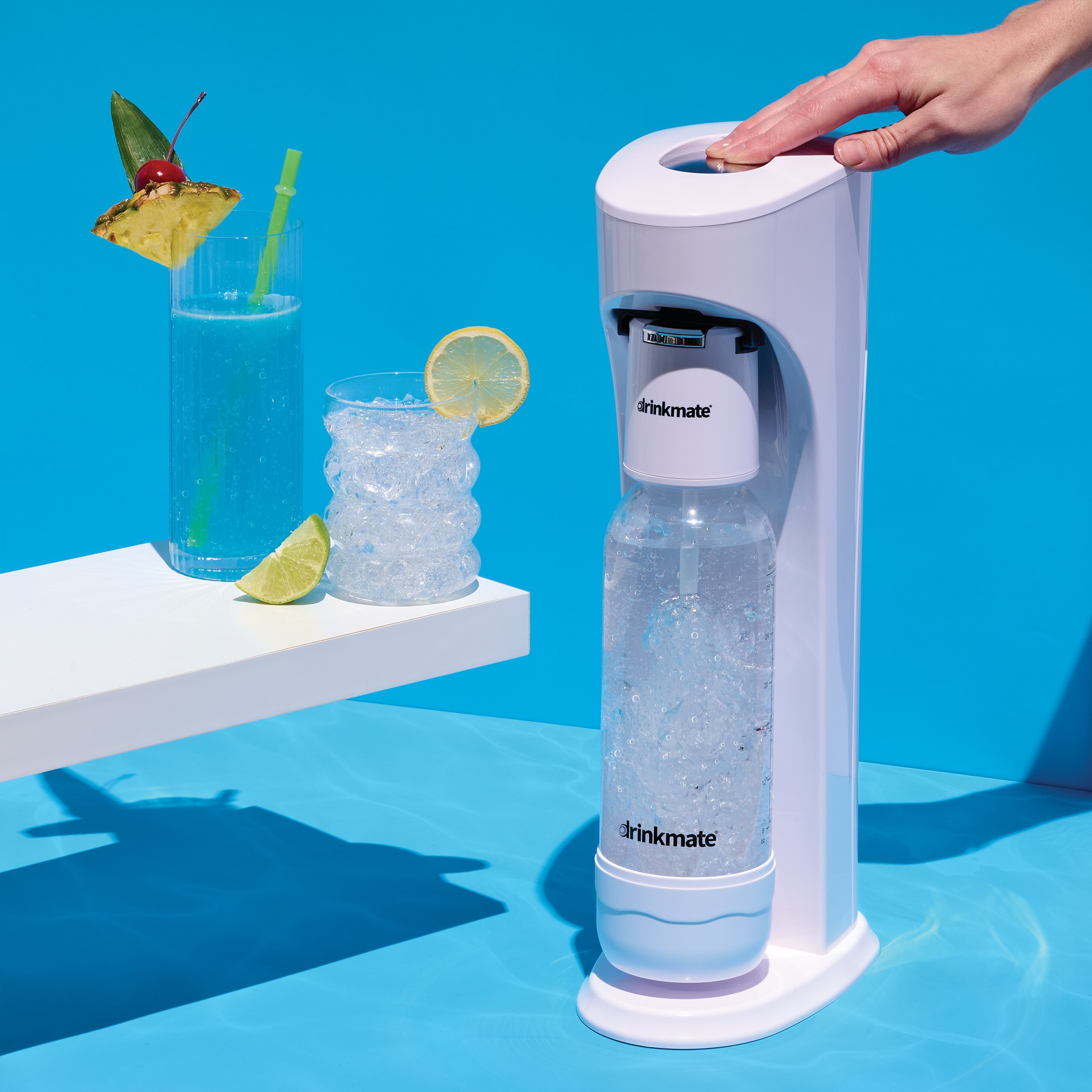 Drinkmate OmniFizz Sparkling Water & Drink Maker White