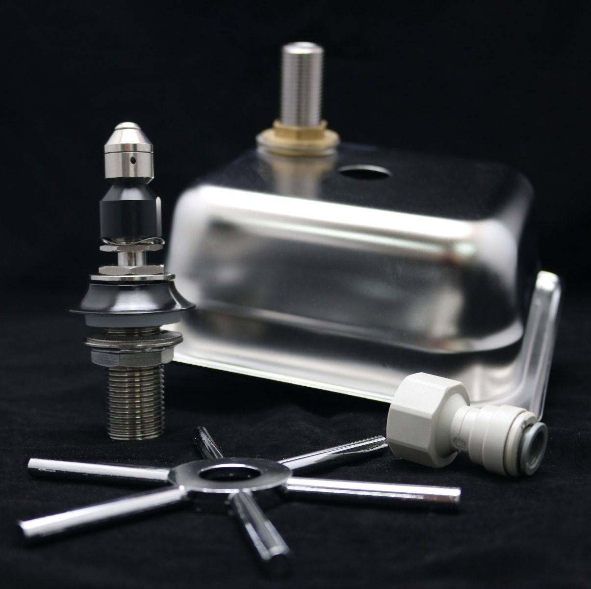 Rhino 150mm On Bench Rinser