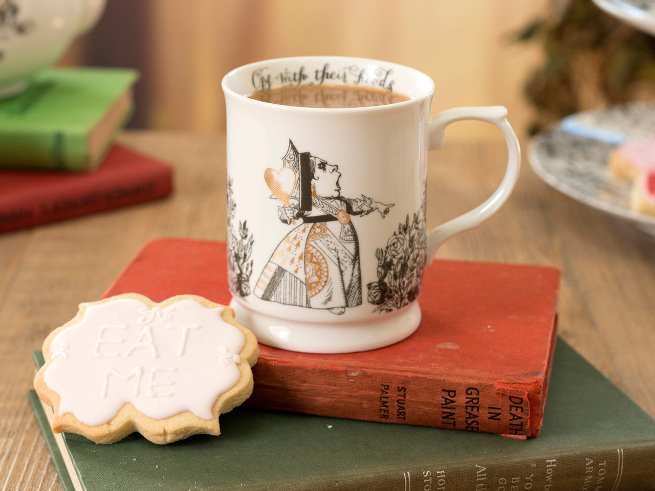 V&A Alice in Wonderland Tankard Mug 400ml