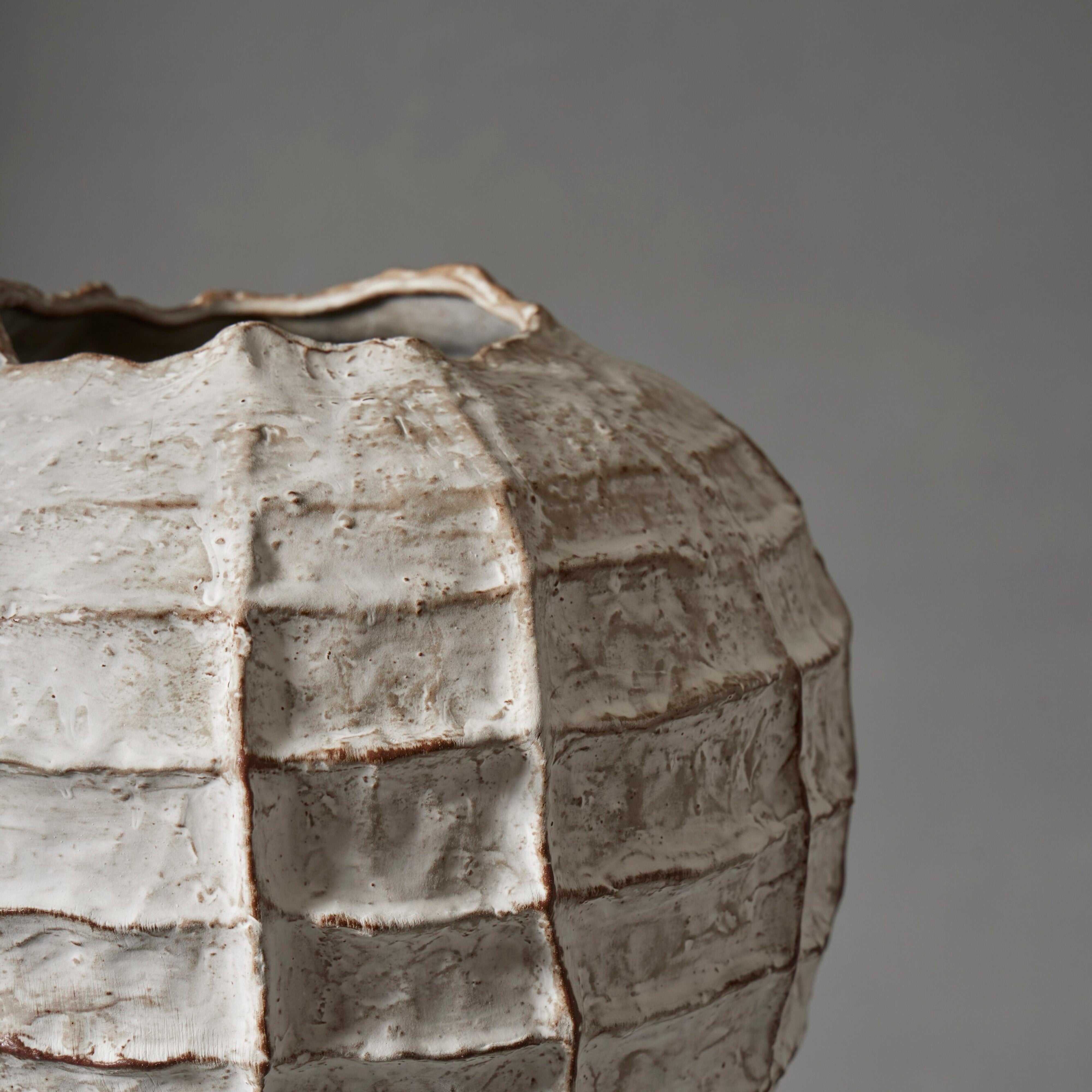 Grand Designs Marlo Vase Off White