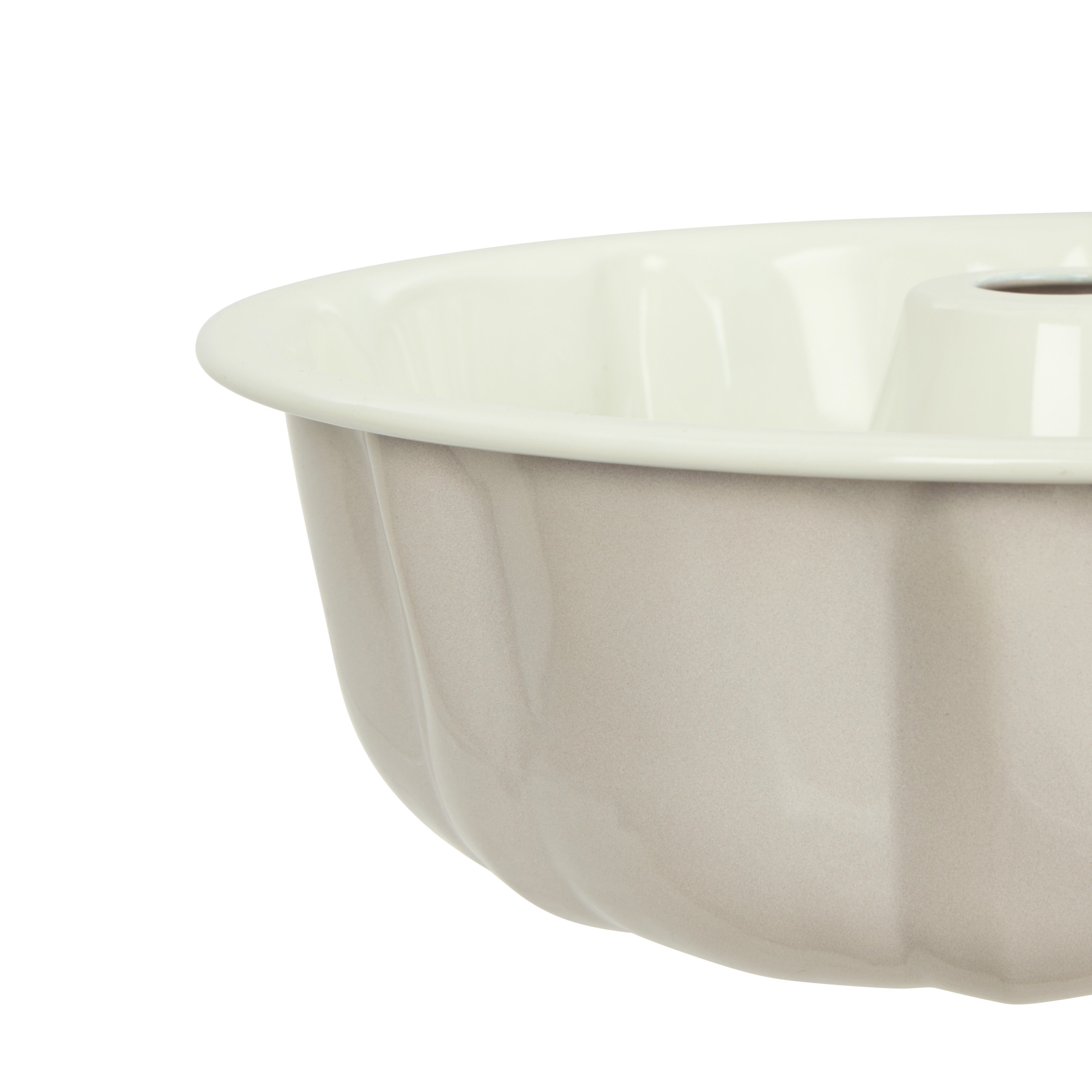 Davis & Waddell Daylesford Enamel Bundt Pan Cream
