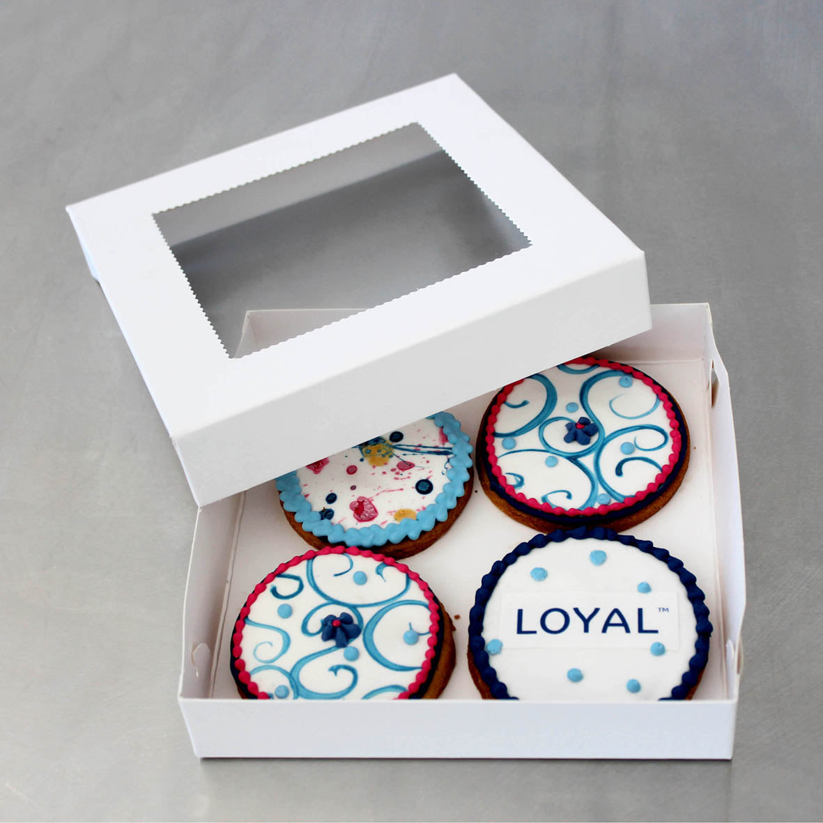 LOYAL Biscuit Box Square (6x6x1")