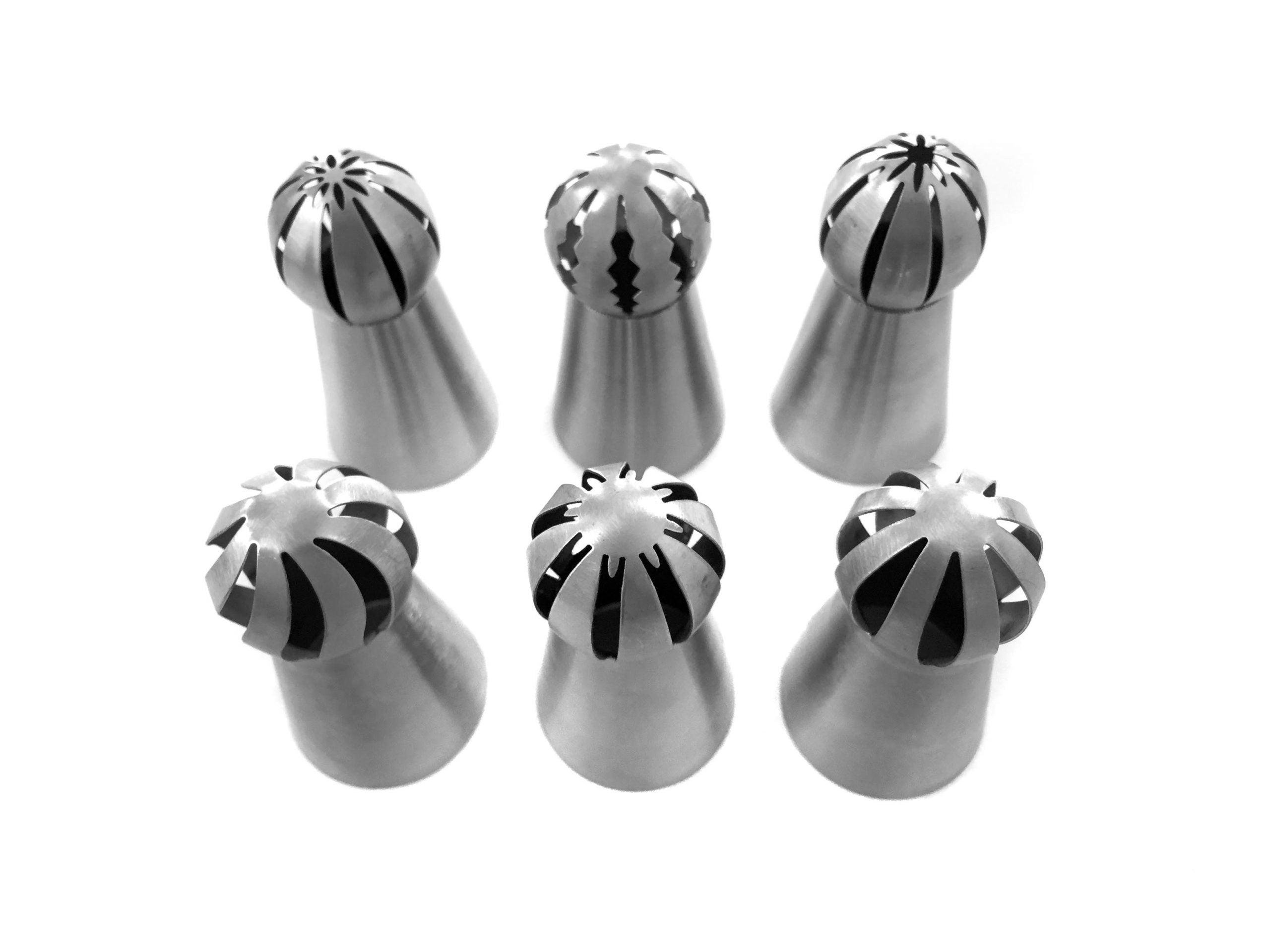 LOYAL Russian Piping Tip Ruffle Ball