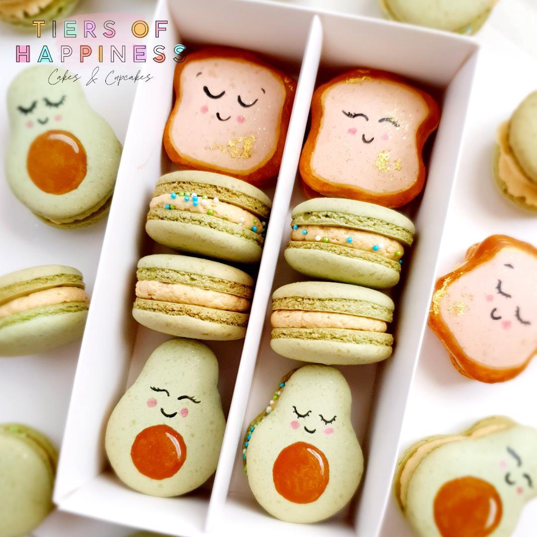 LOYAL Macaron Box 12 Pack with Window Lid