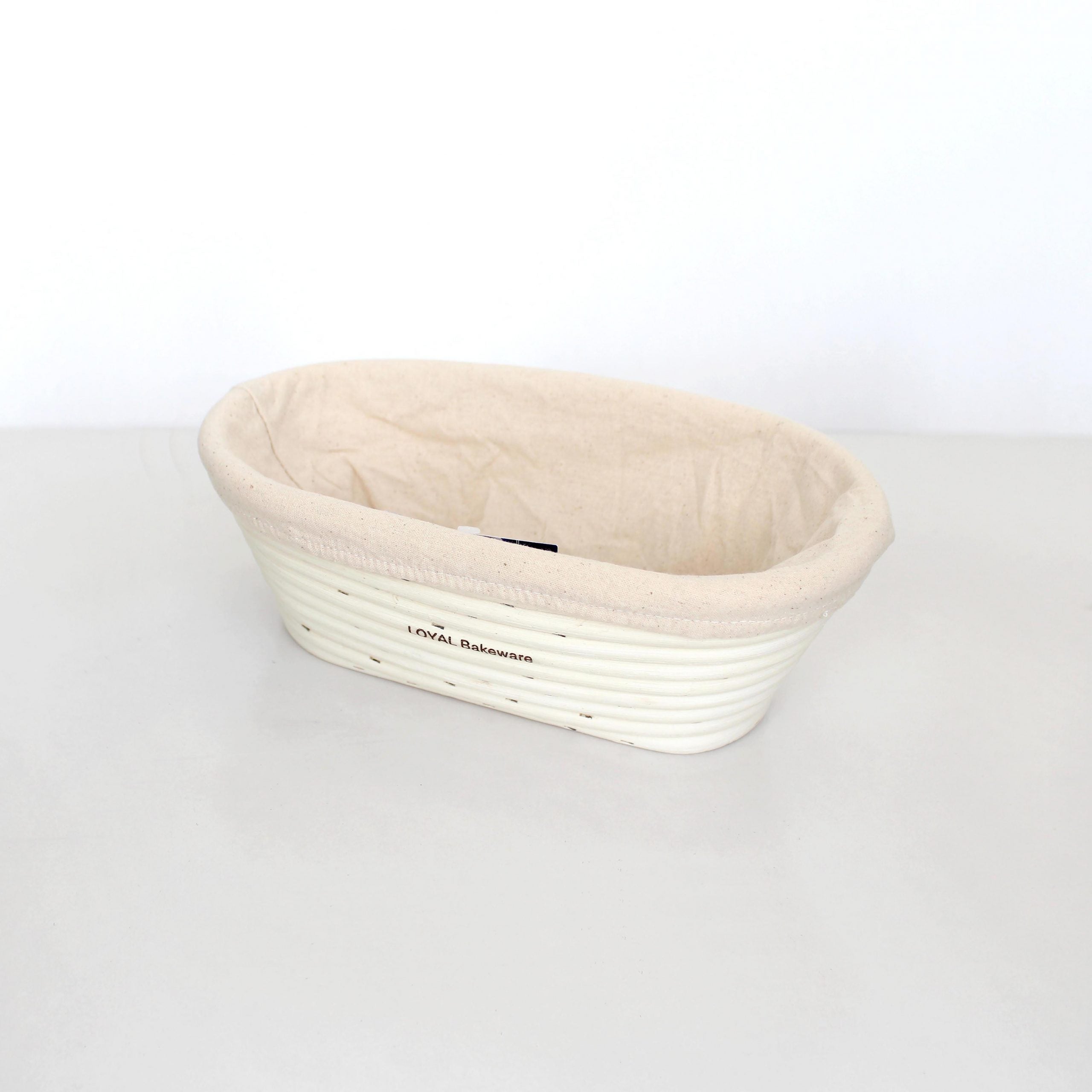 LOYAL Rattan Sourdough Banneton Proofing Basket with Liner - Oval (20 x 14cm)