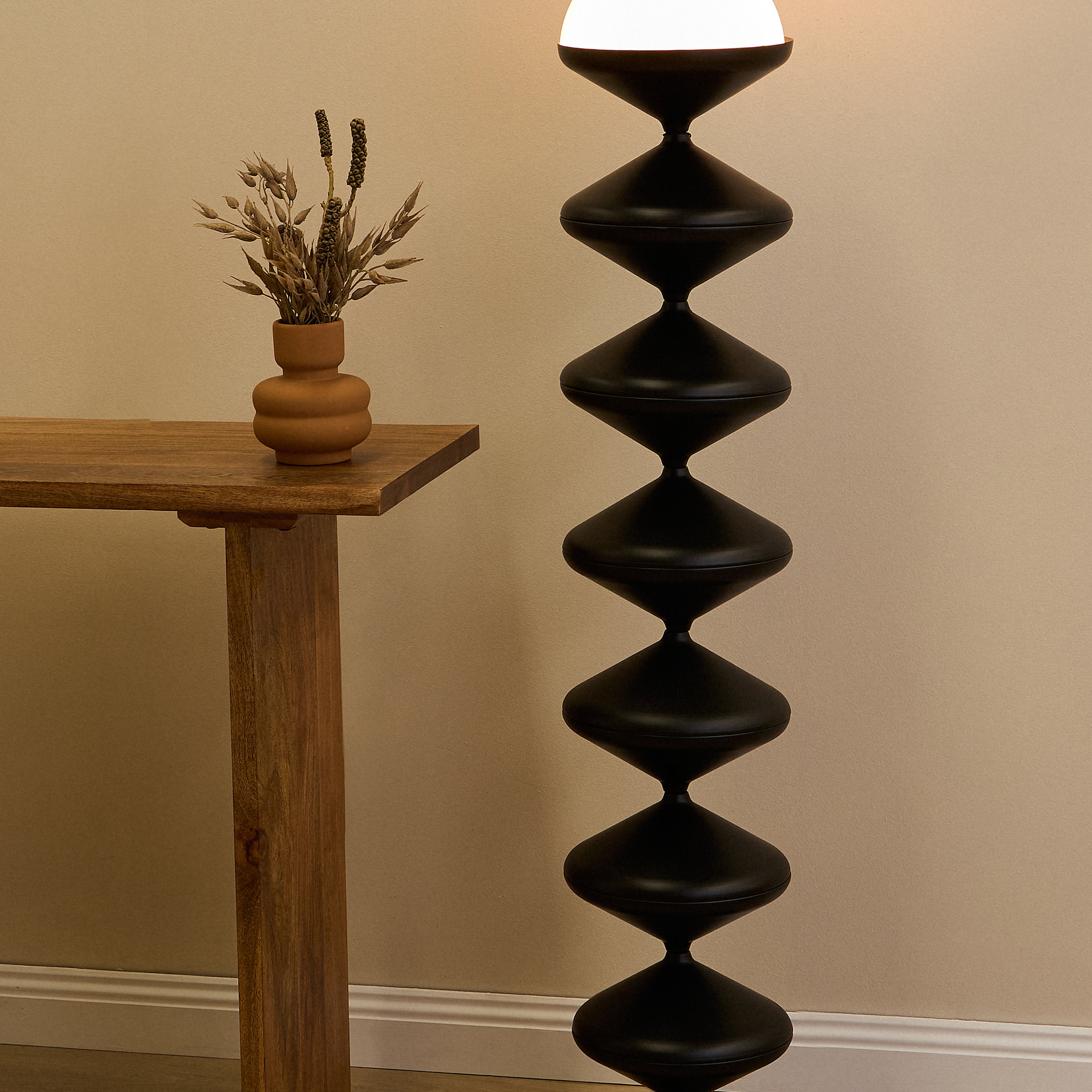 Academy Martyn Swirl Floor Lamp Black