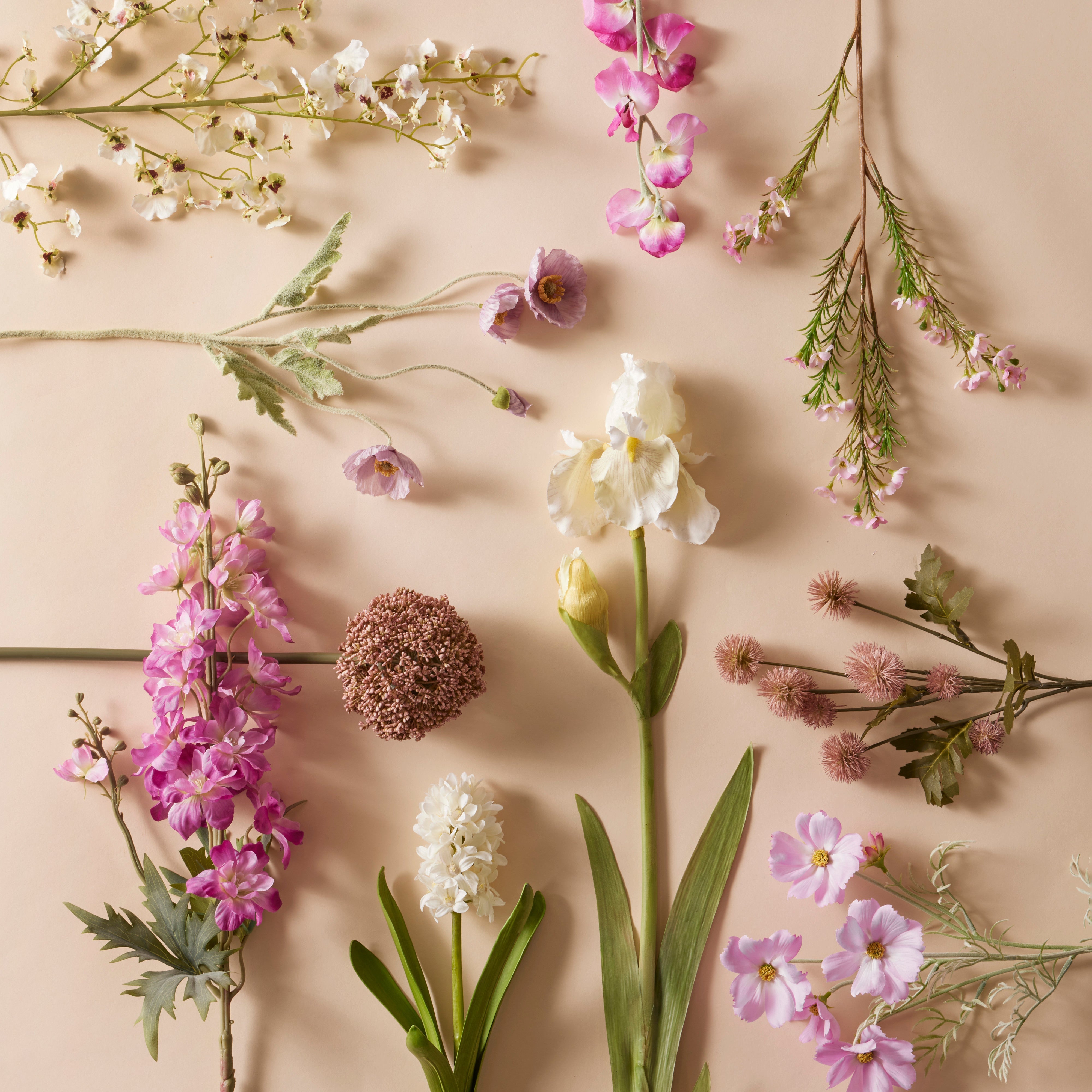 Rogue Wax Flower Spray Pink