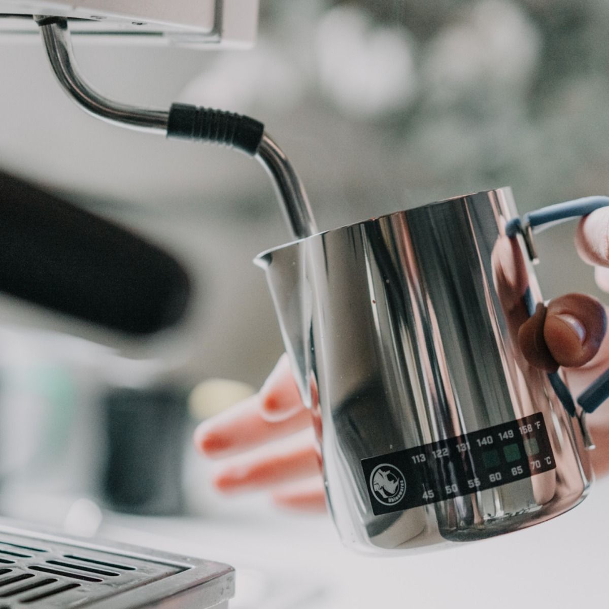 Rhino Classic Milk Pitcher - 600ml/20oz