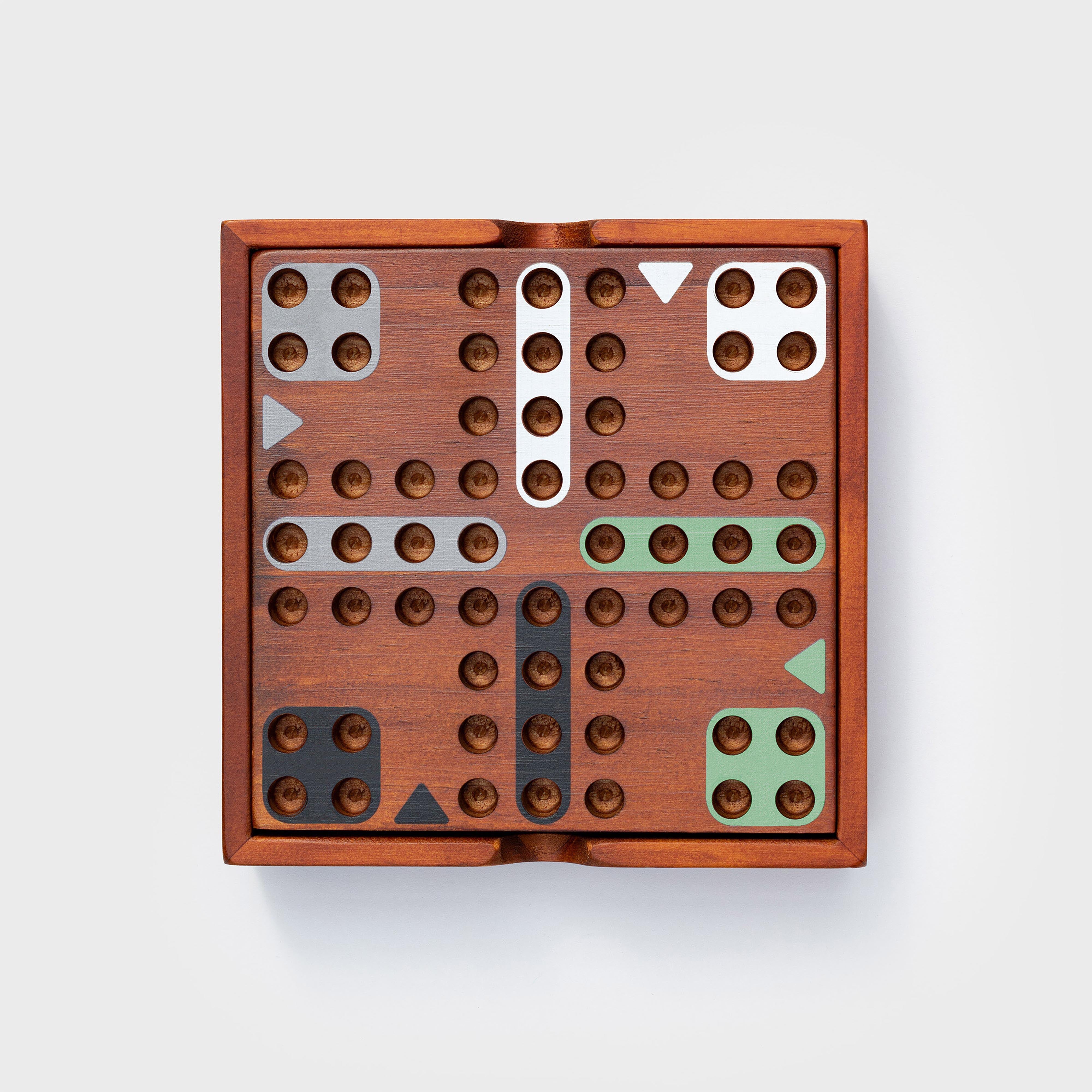 Luckies Iron & Glory Ludo