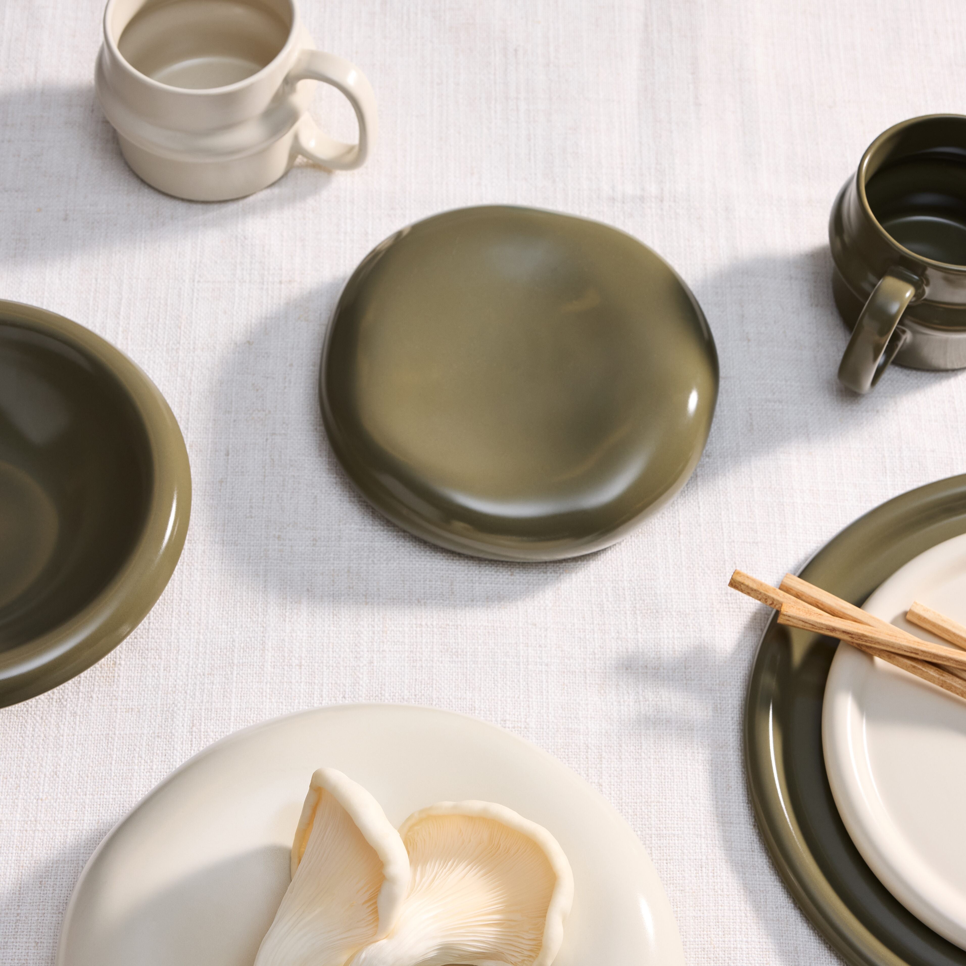 Amalfi Form Dessert Plate Small 17x17x4cm Green