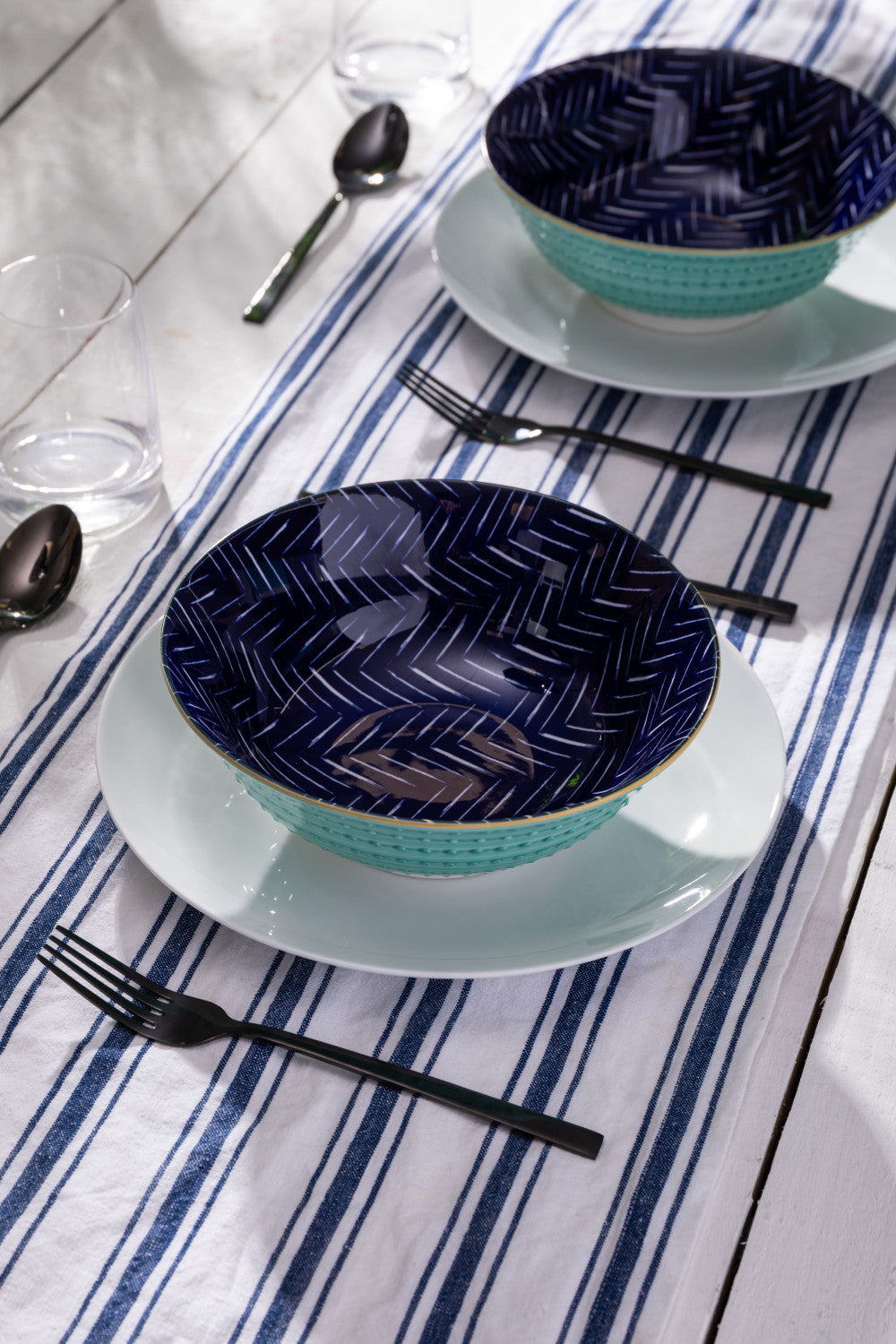 Mikasa Stoneware Ramen Bowl 21cm (Indigo Chevron)
