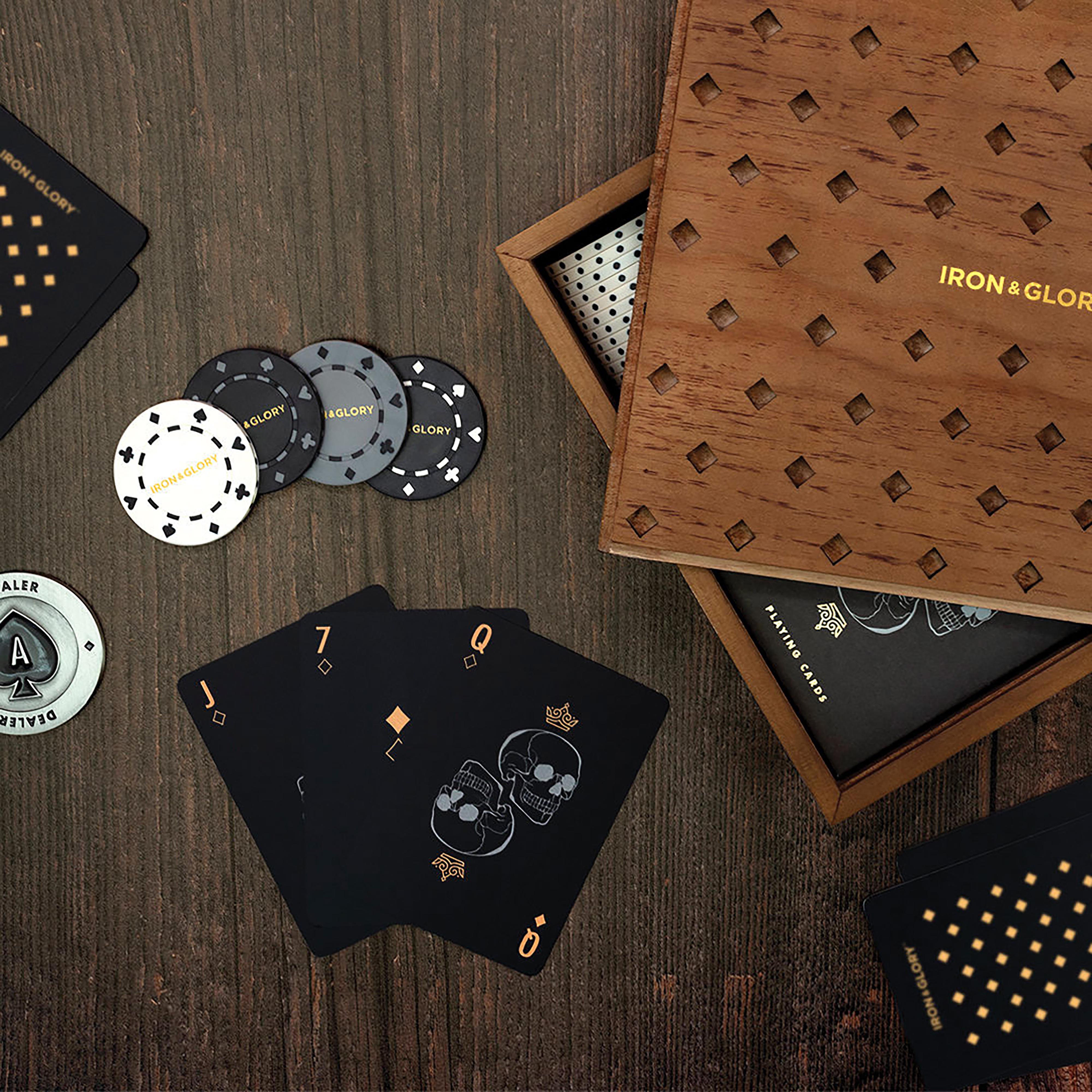 Luckies Iron & Glory Dead Man's Hand Poker Set