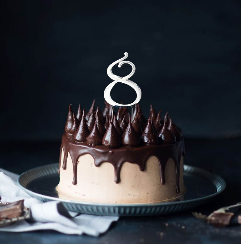 Cake & Candle Cake Topper Number 8 Silver 7cm